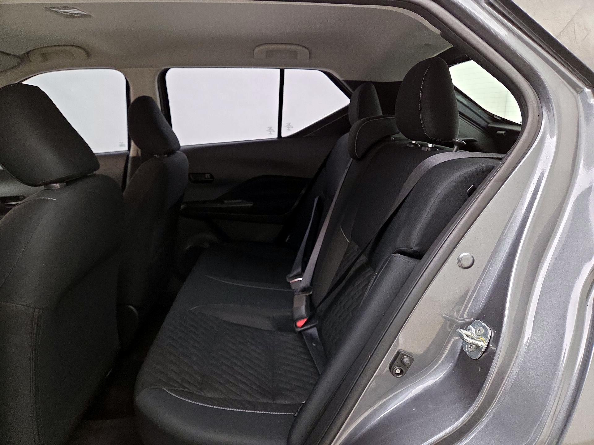 Thumbnail: 2021 Nissan Kicks - 19