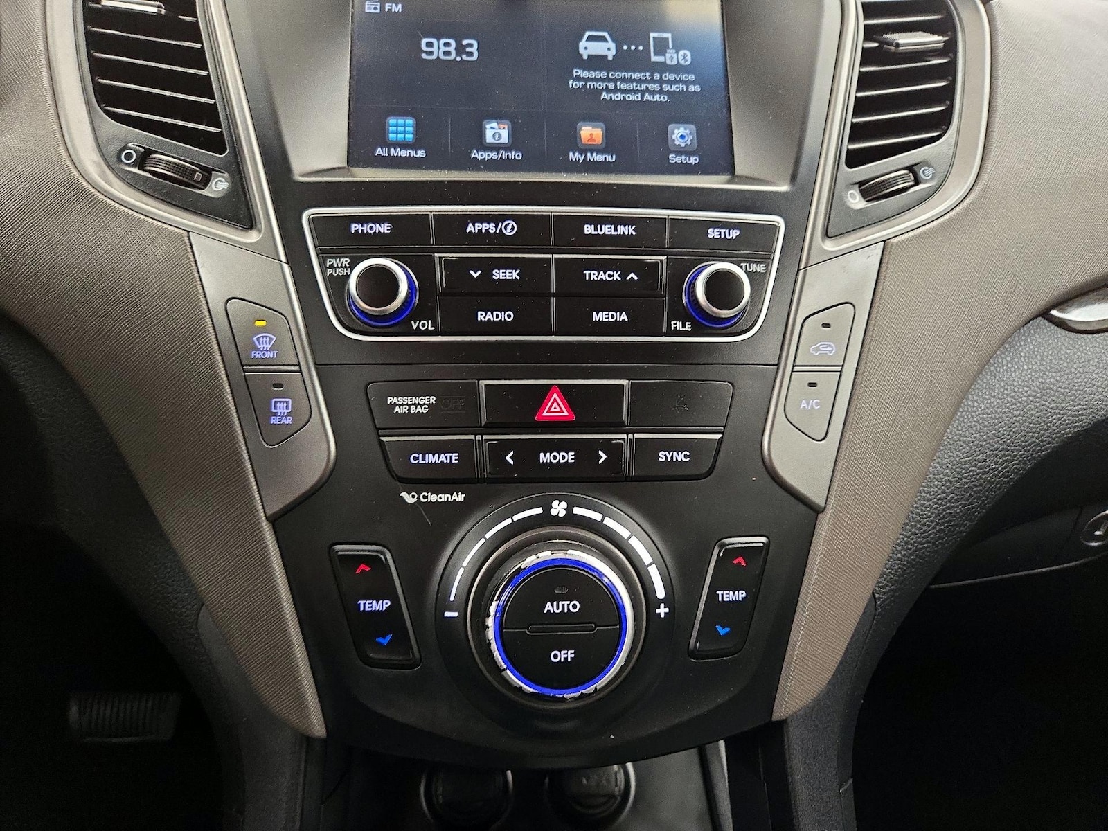 2017 Hyundai Santa Fe Sport - Photo 17