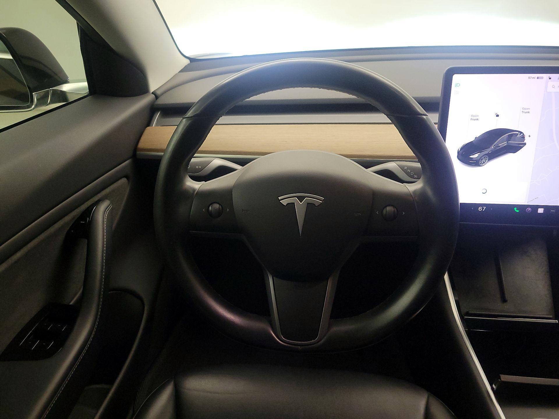 Thumbnail: 2019 Tesla Model 3 - 10