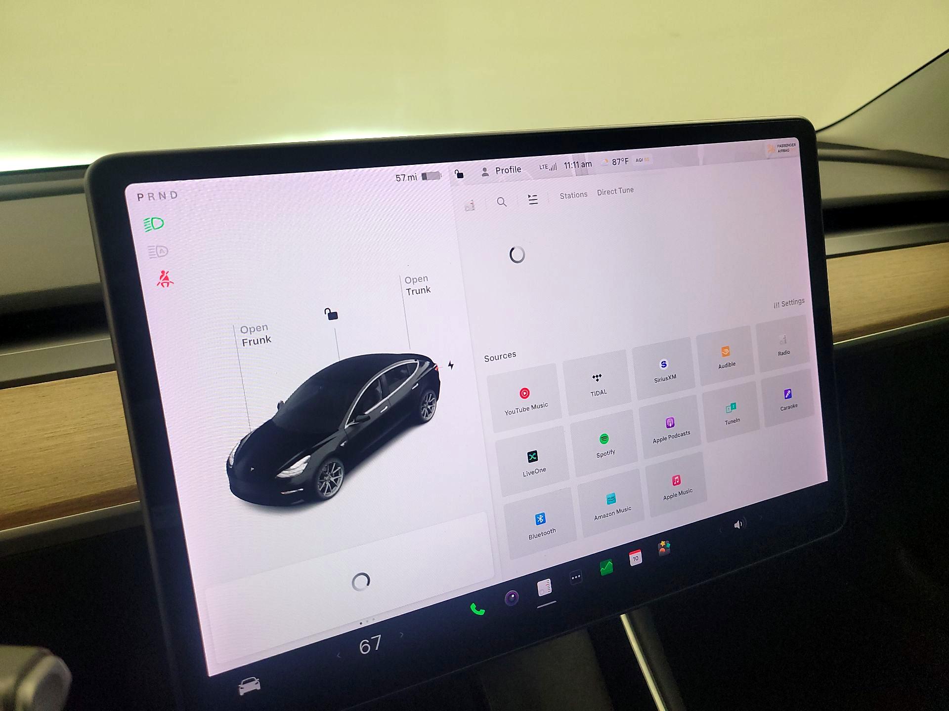 Thumbnail: 2019 Tesla Model 3 - 15