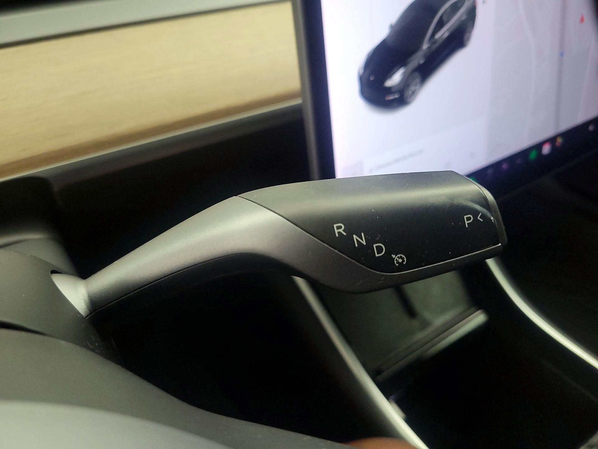 Thumbnail: 2019 Tesla Model 3 - 17