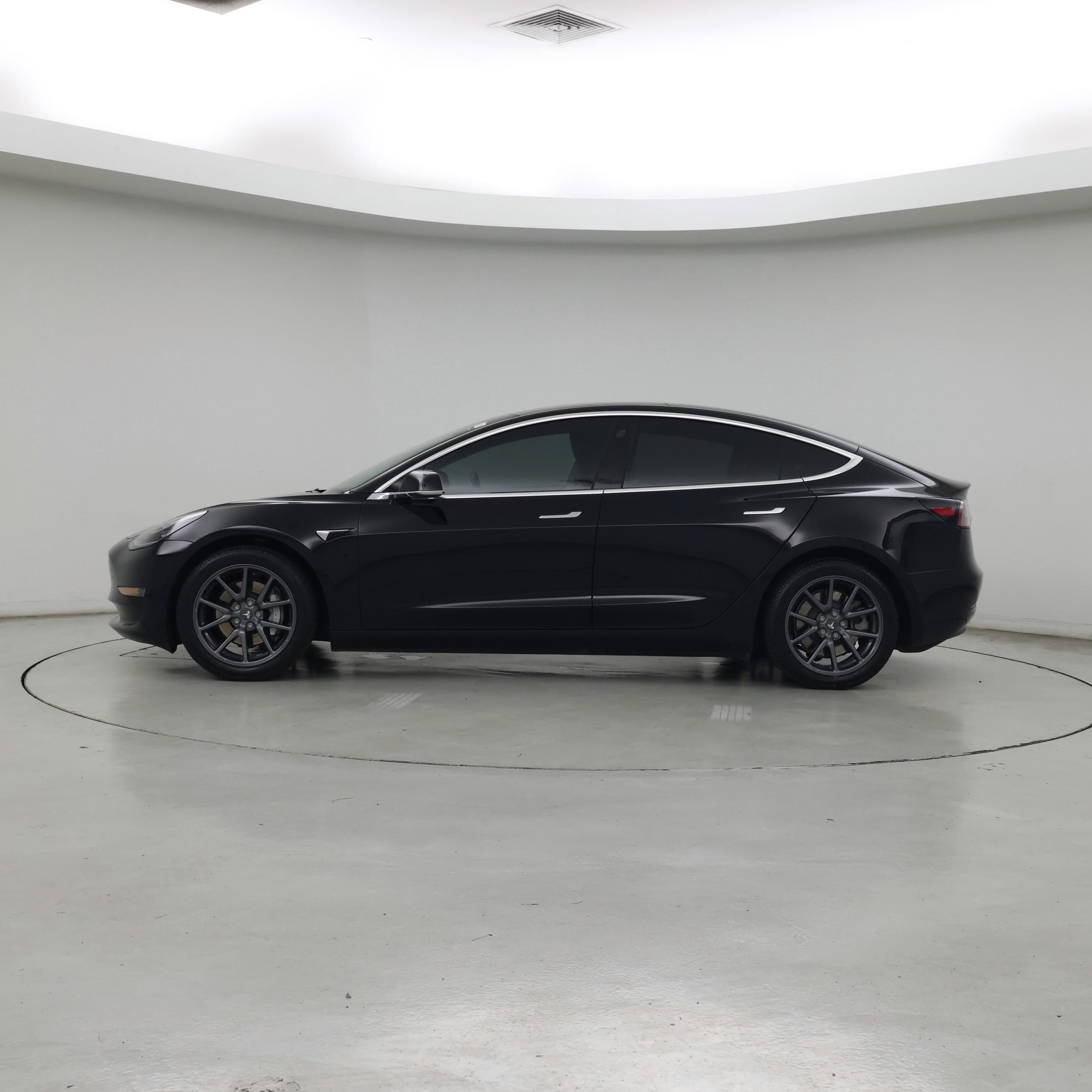Thumbnail: 2019 Tesla Model 3 - 3