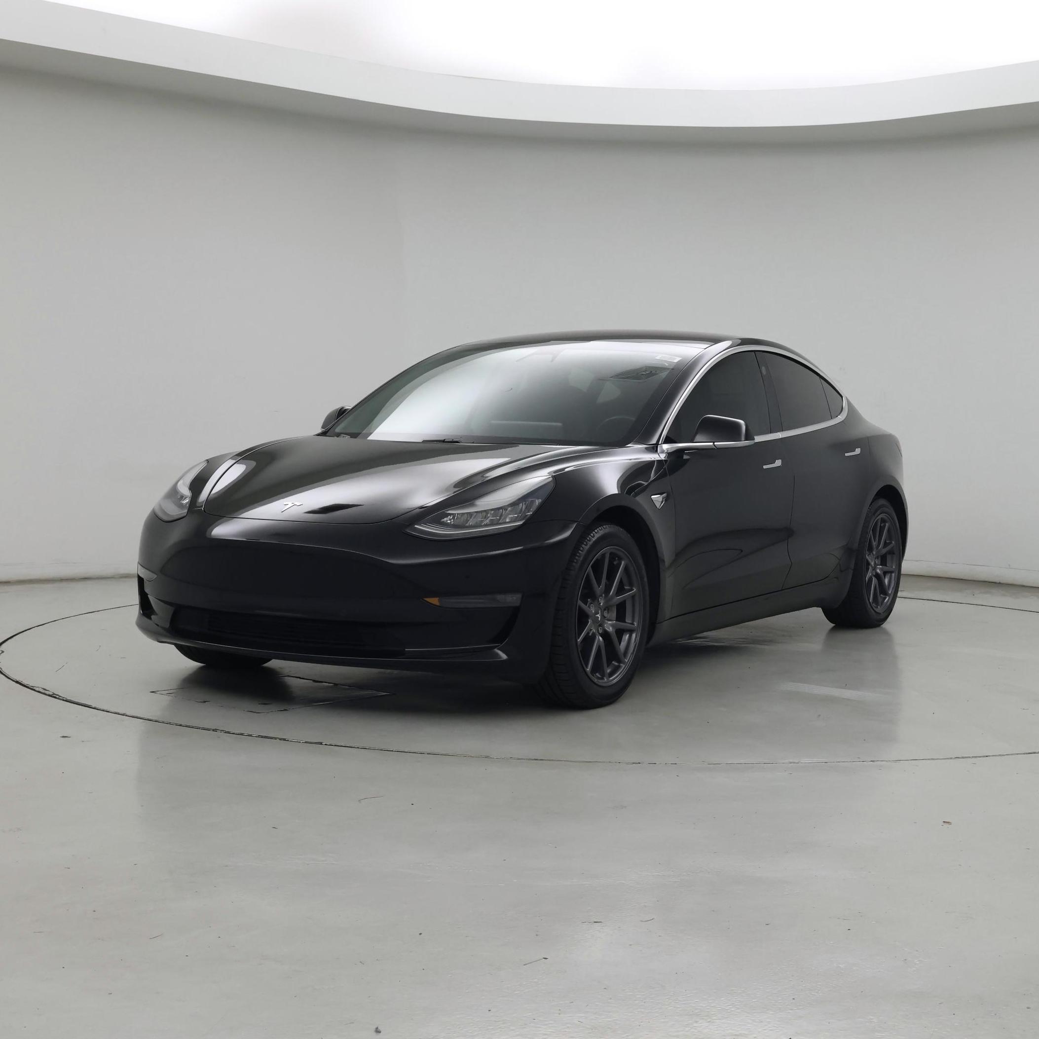 Thumbnail: 2019 Tesla Model 3 - 4
