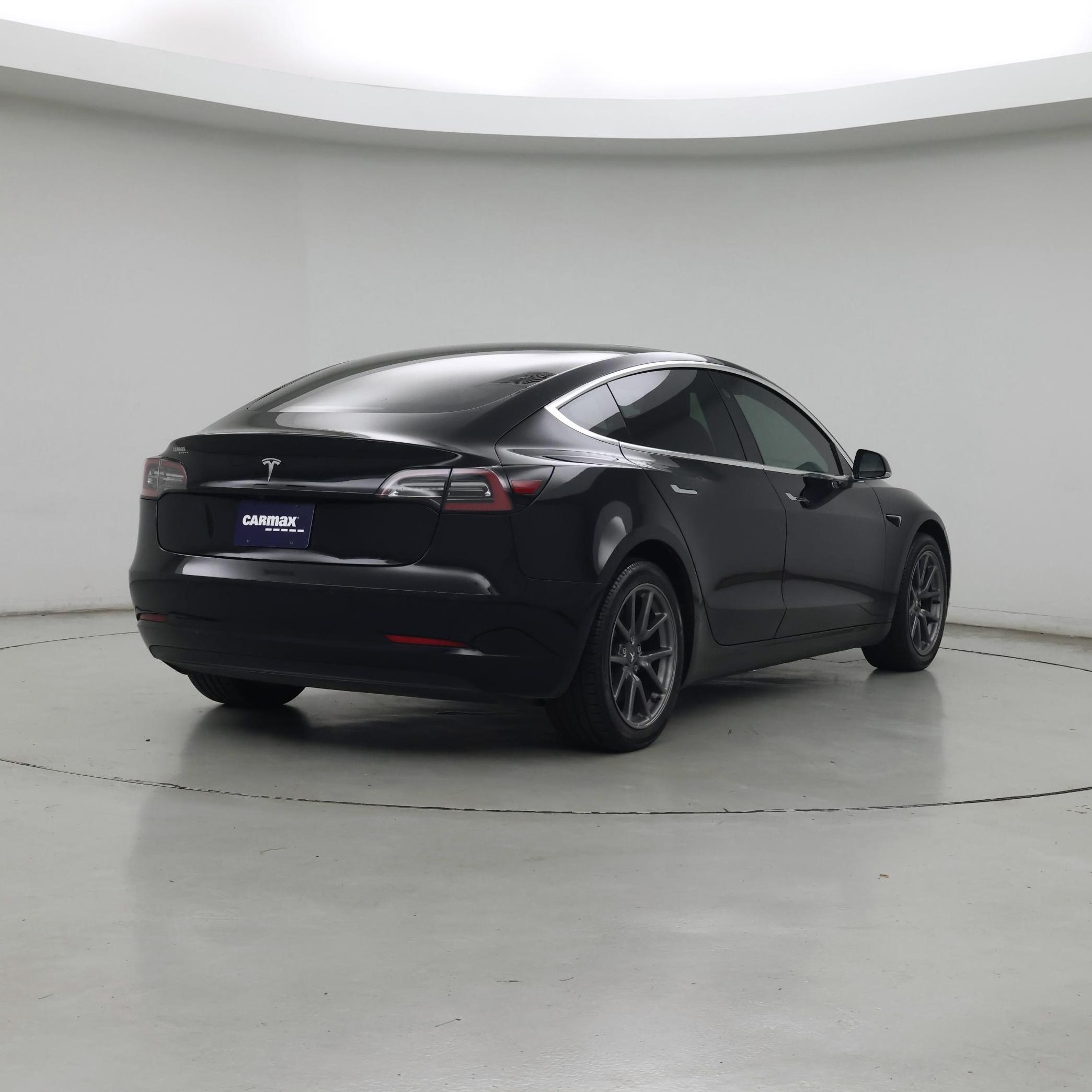 Thumbnail: 2019 Tesla Model 3 - 8