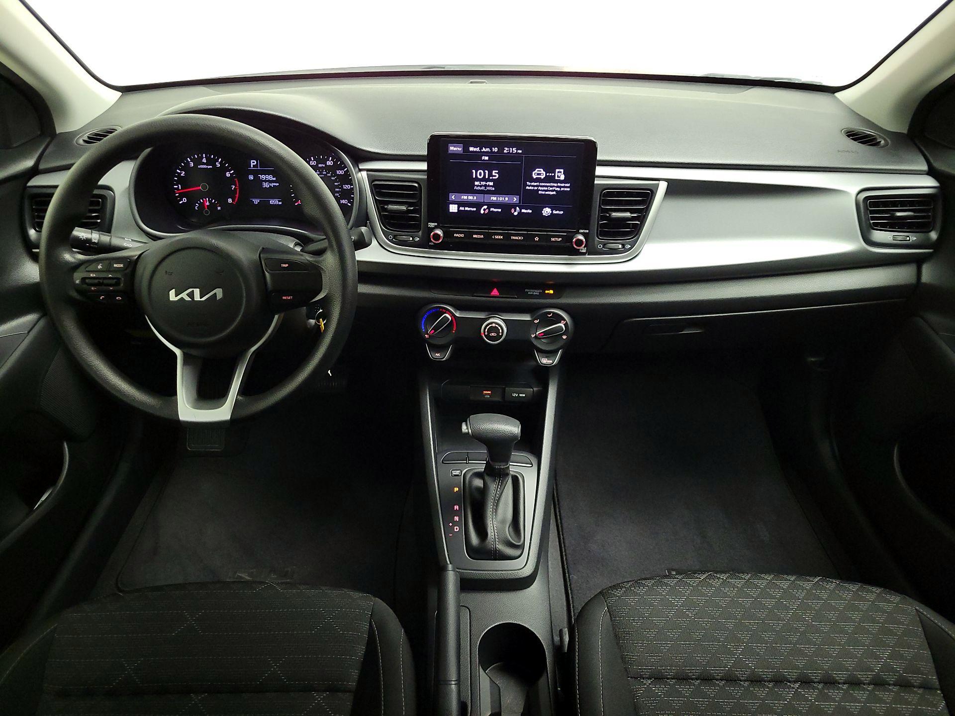 Thumbnail: 2023 Kia Rio - 9
