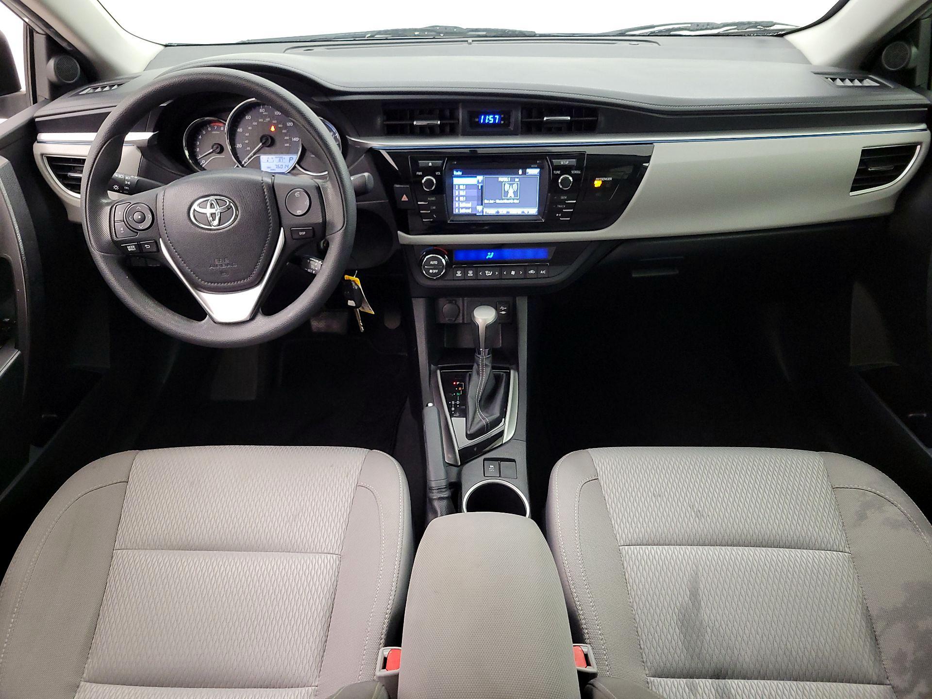 Thumbnail: 2015 Toyota Corolla - 9