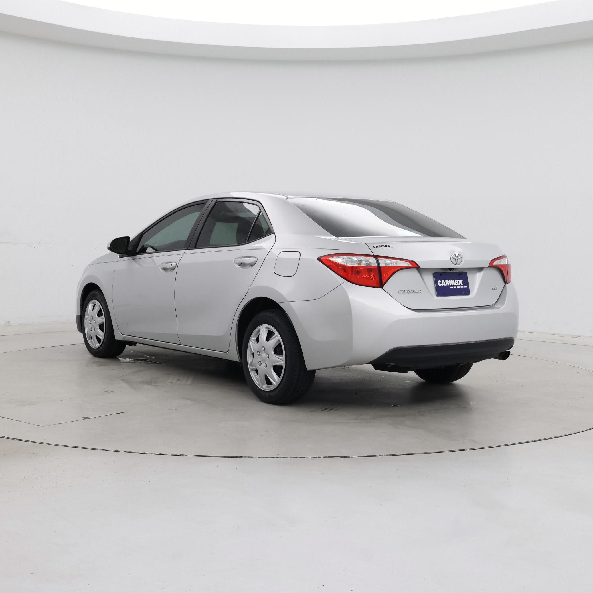 Thumbnail: 2015 Toyota Corolla - 2