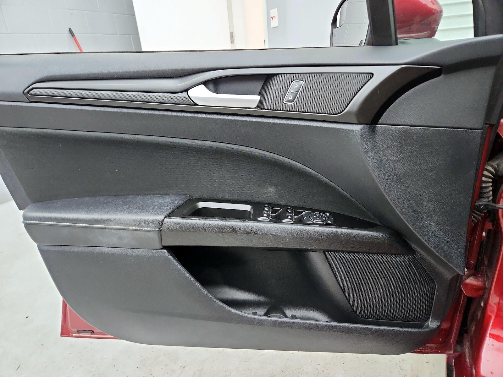 2018 Ford Fusion SE - Photo 13