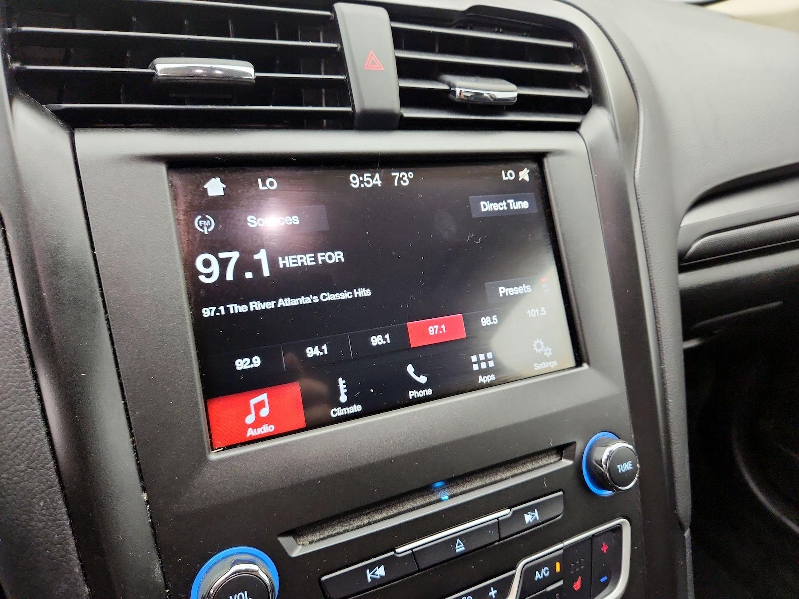 2018 Ford Fusion SE - Photo 16