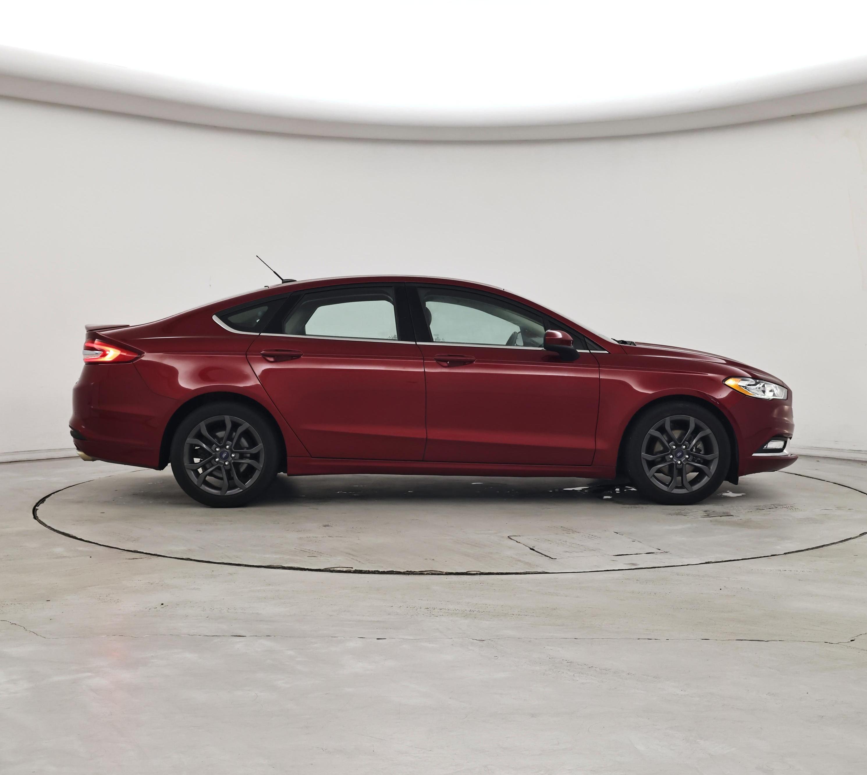 Thumbnail: 2018 Ford Fusion - 7