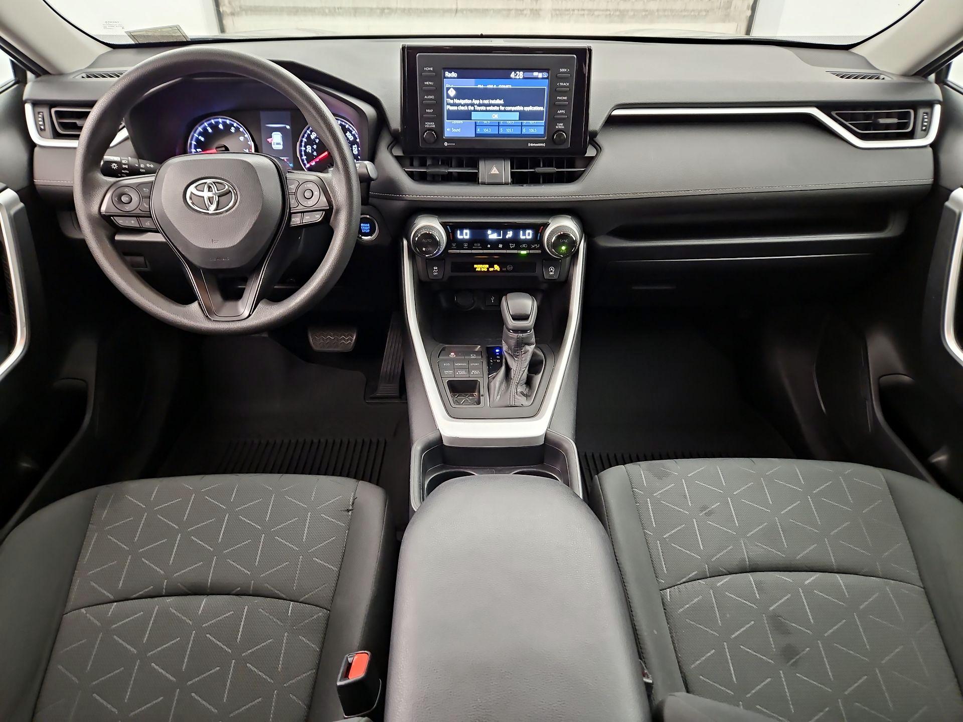Thumbnail: 2021 Toyota RAV4 - 9