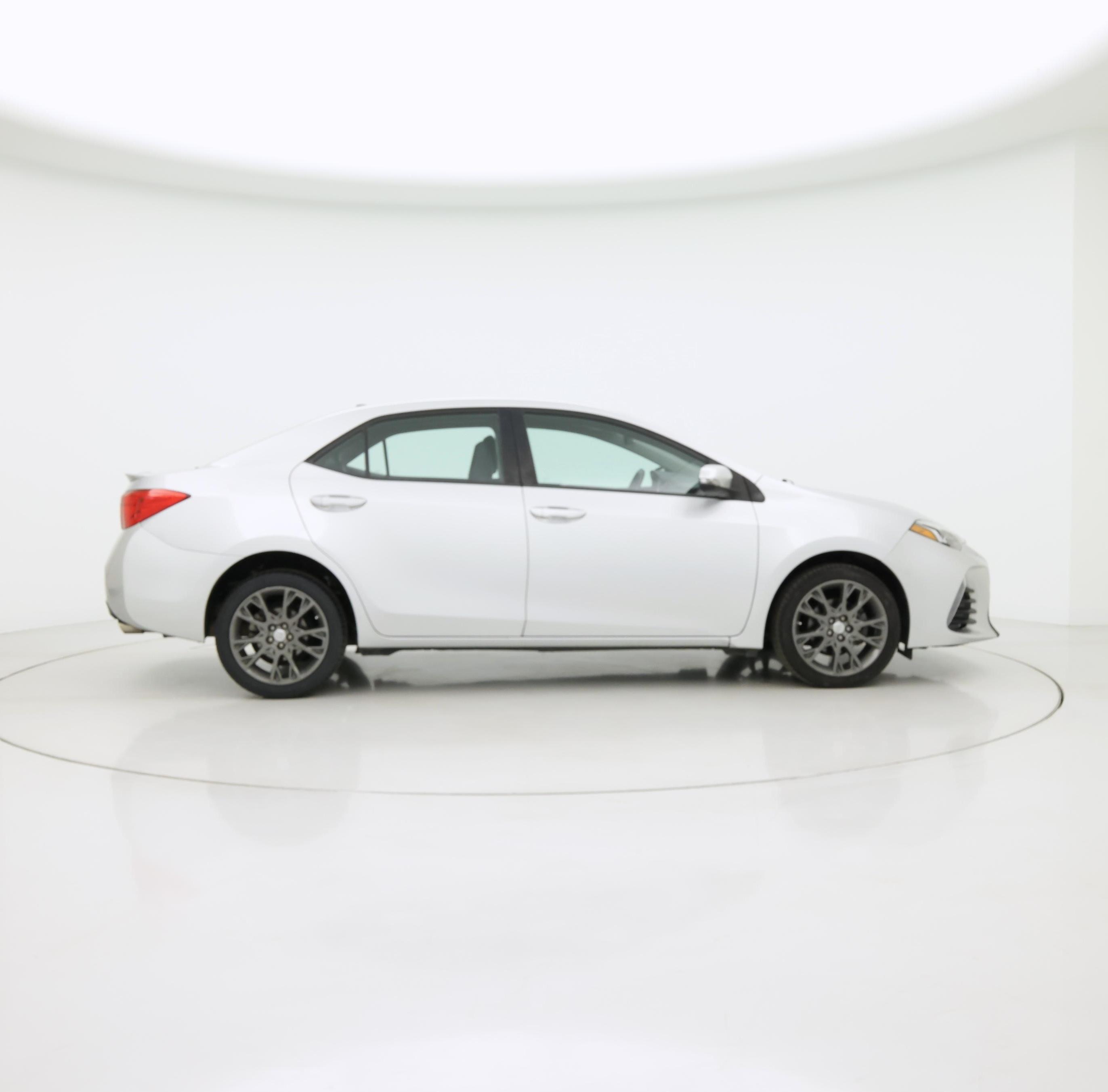 Thumbnail: 2017 Toyota Corolla - 7