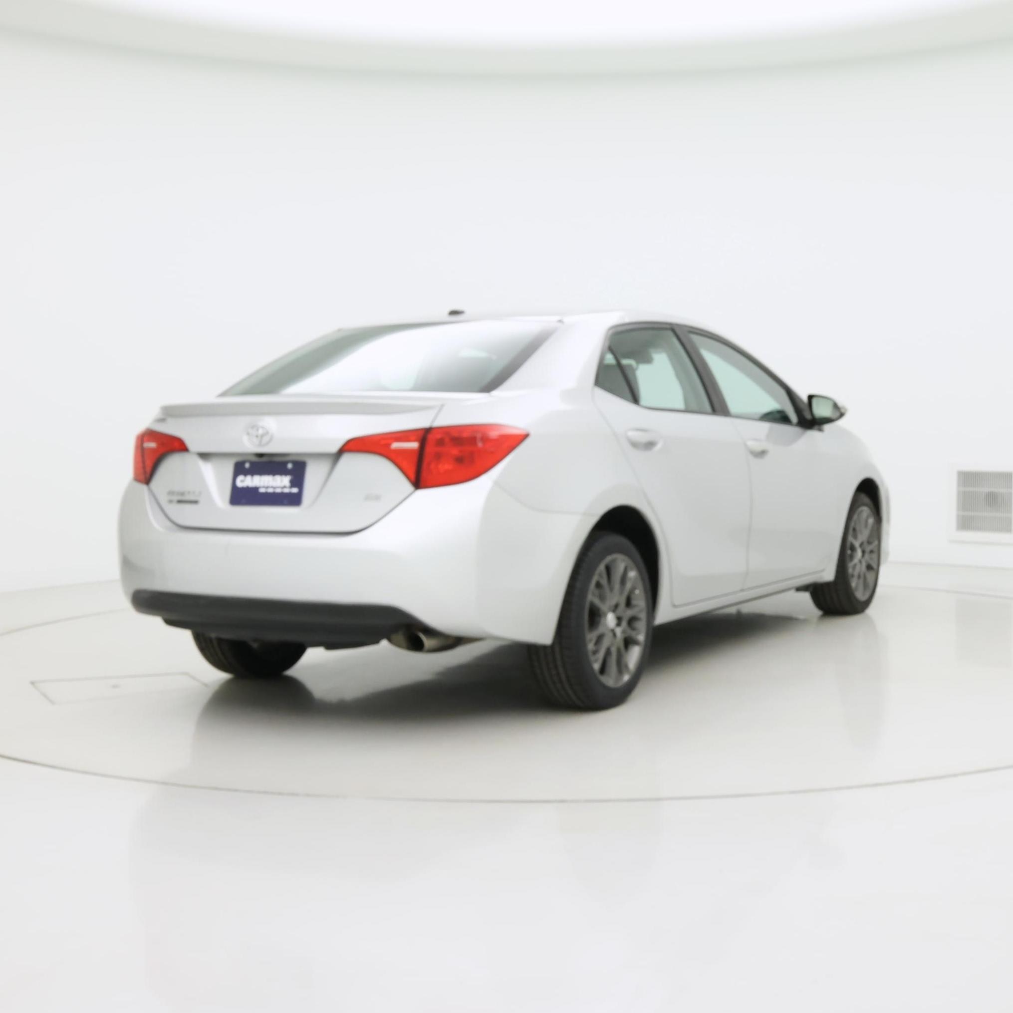 Thumbnail: 2017 Toyota Corolla - 8