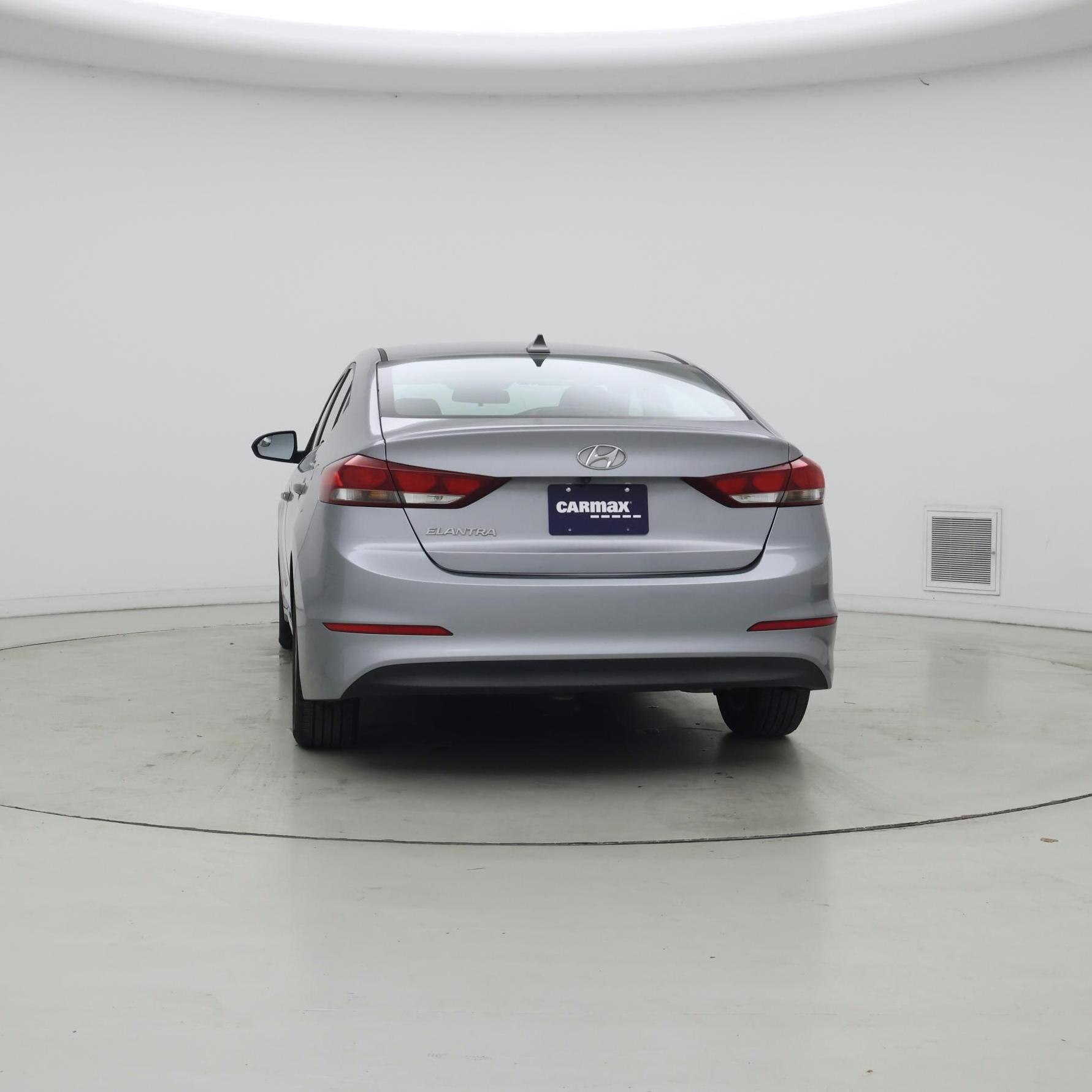 Thumbnail: 2017 Hyundai Elantra - 6