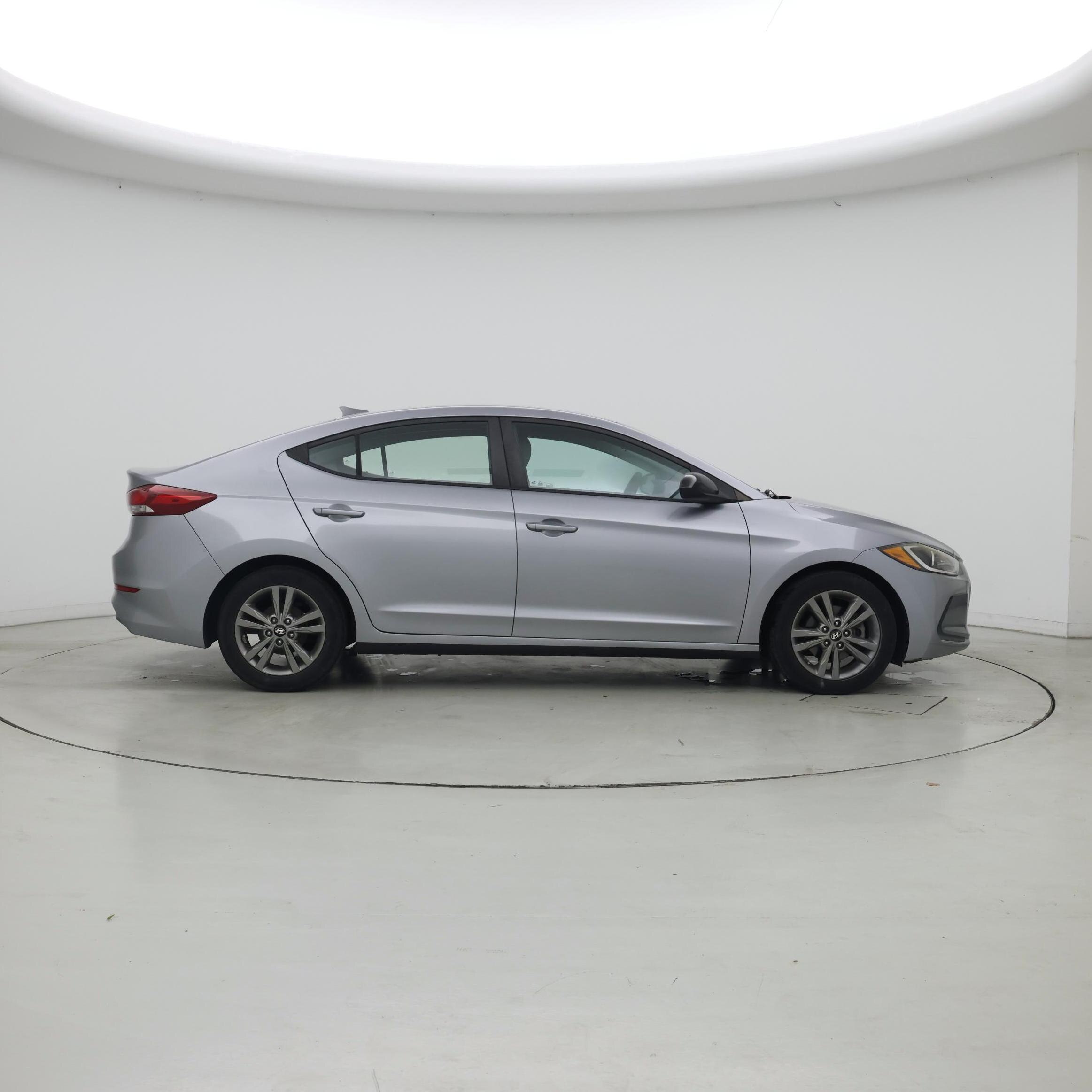 Thumbnail: 2017 Hyundai Elantra - 7