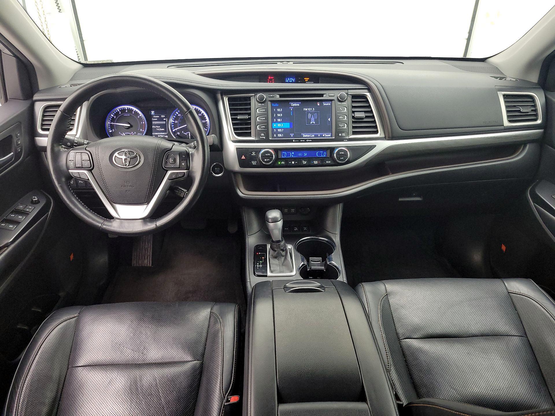Thumbnail: 2018 Toyota Highlander - 9