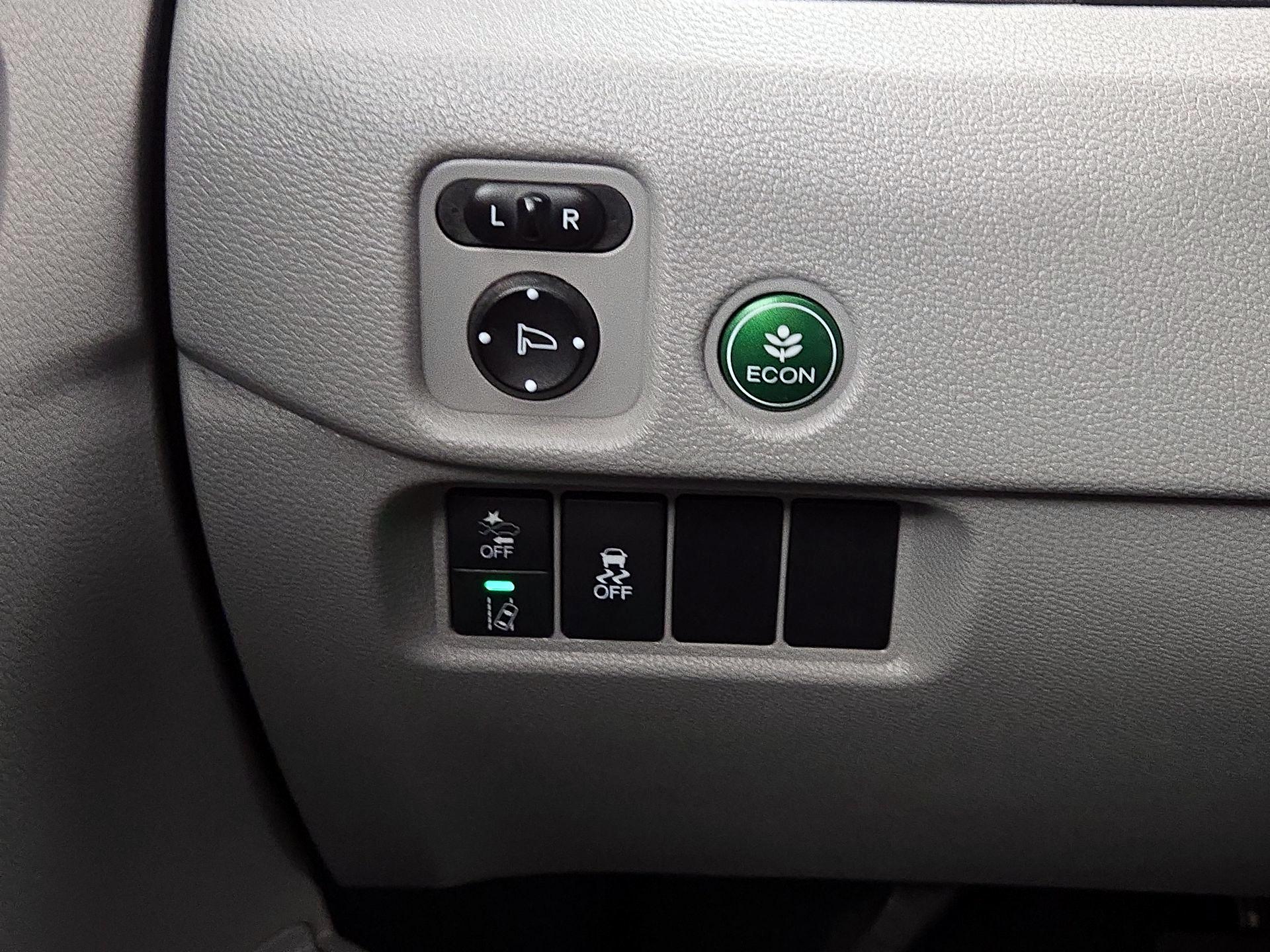 Thumbnail: 2019 Honda Pilot - 13