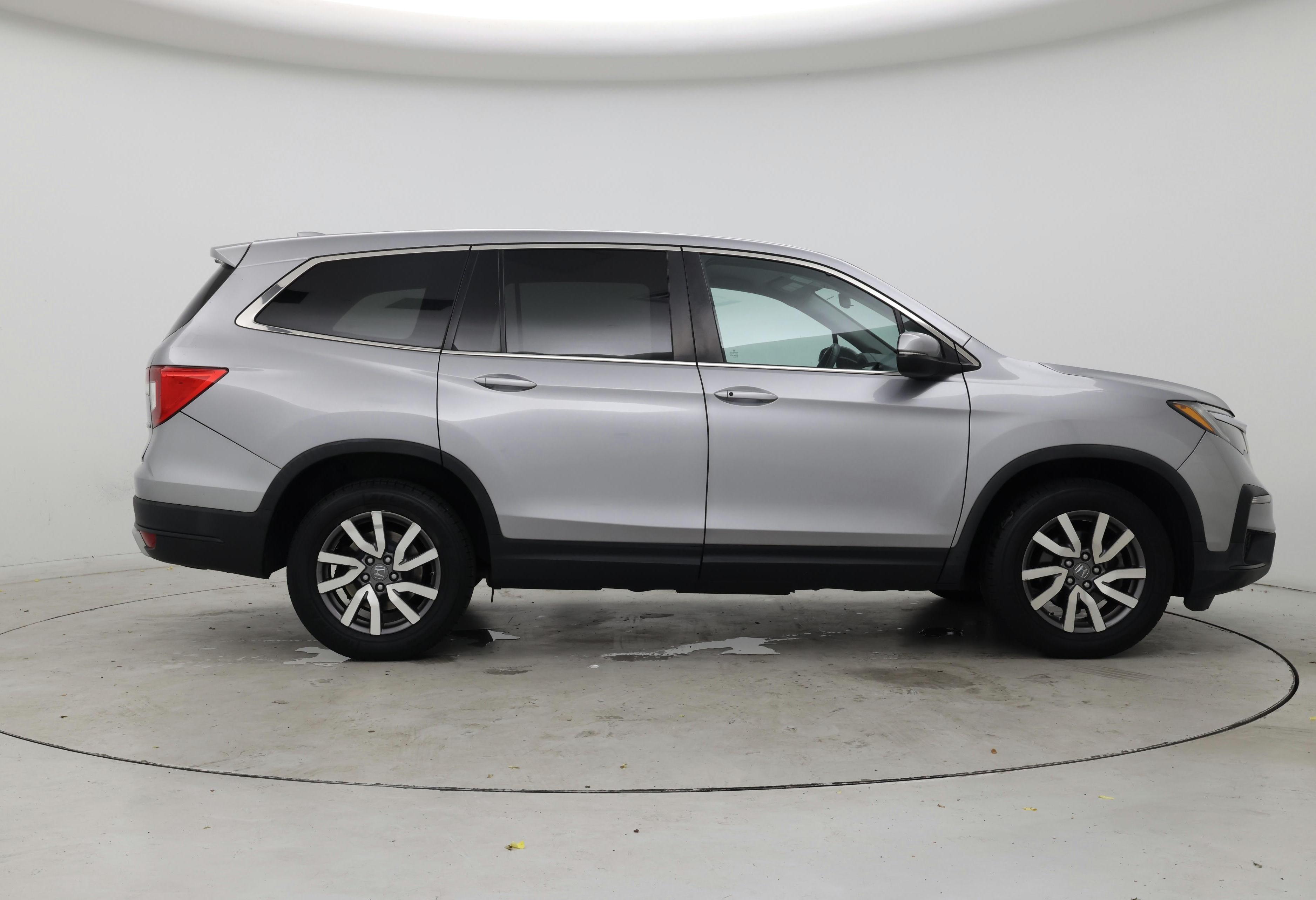 Thumbnail: 2019 Honda Pilot - 7