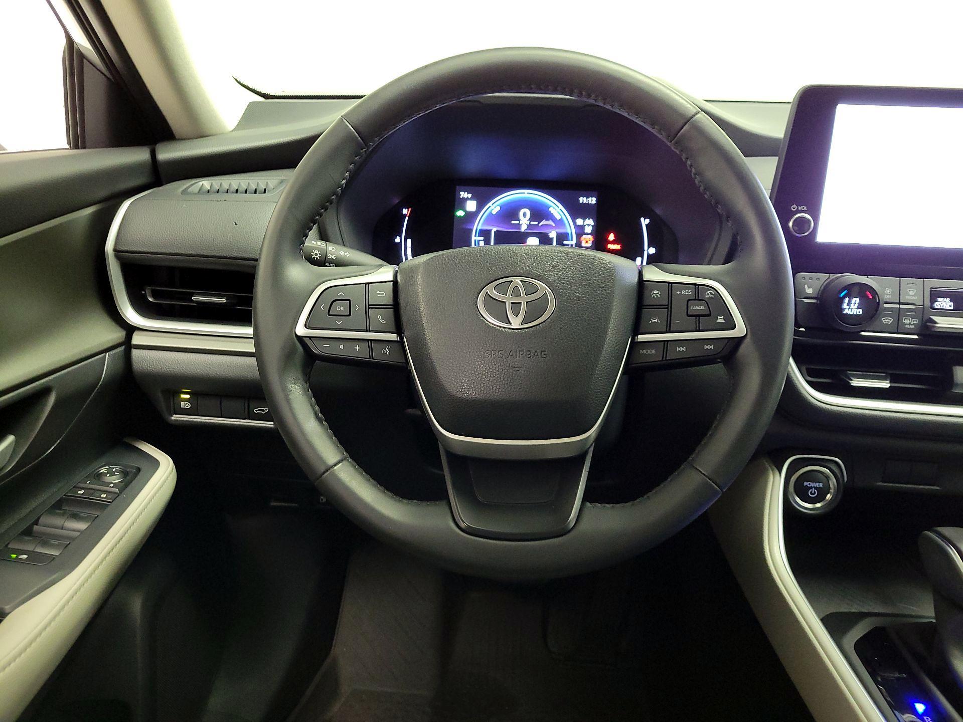 Thumbnail: 2026 Toyota Highlander - 10