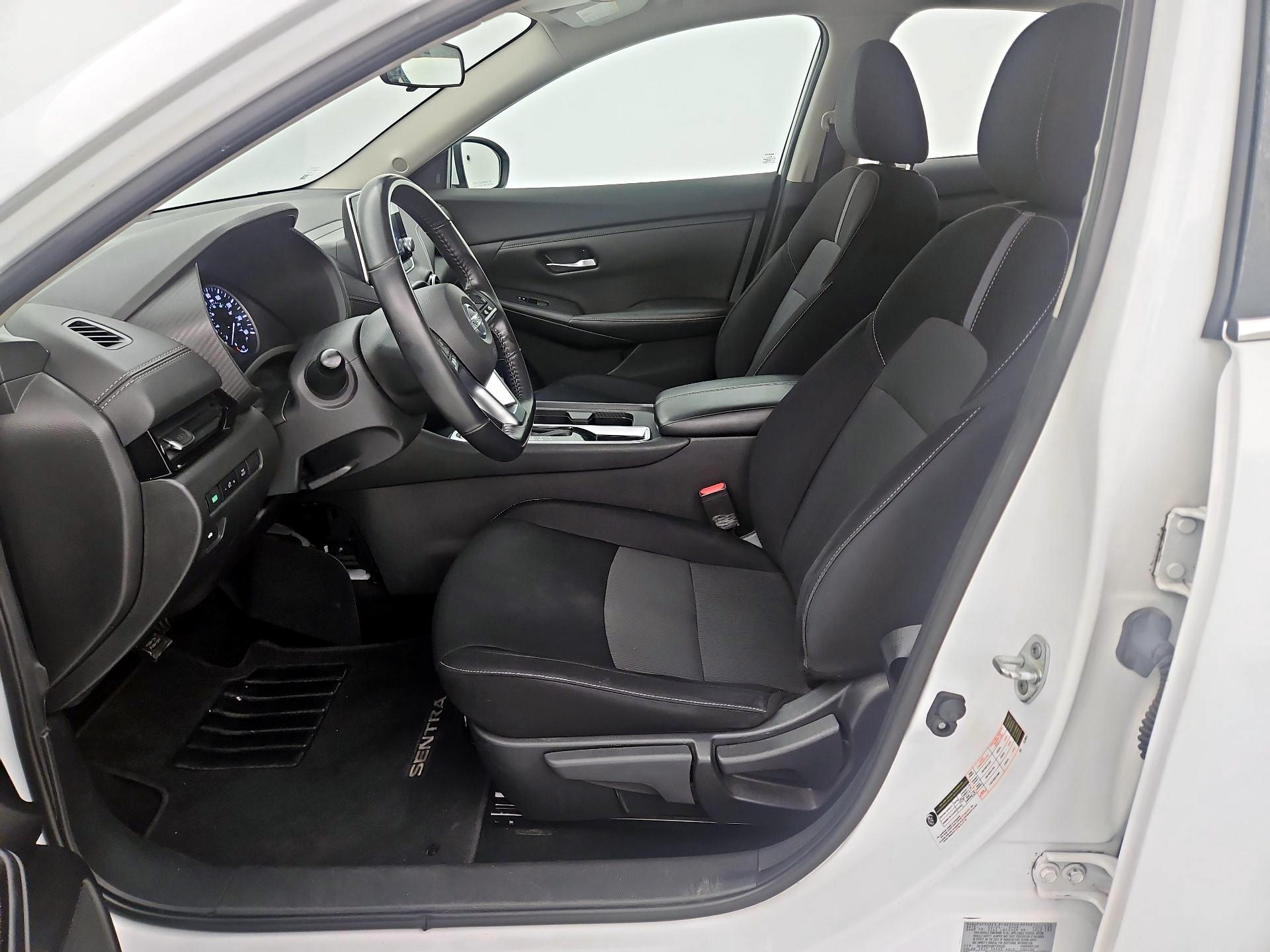 Thumbnail: 2021 Nissan Sentra - 11