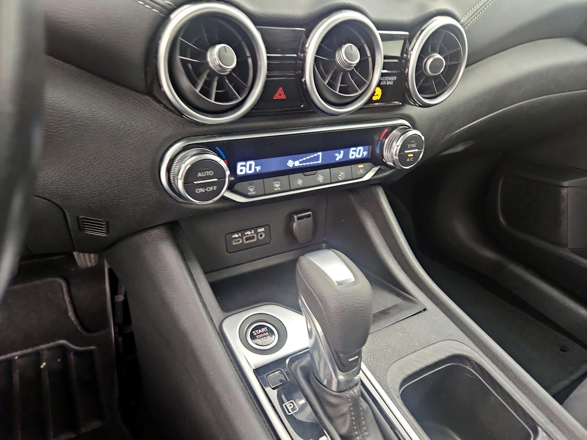 Thumbnail: 2021 Nissan Sentra - 16