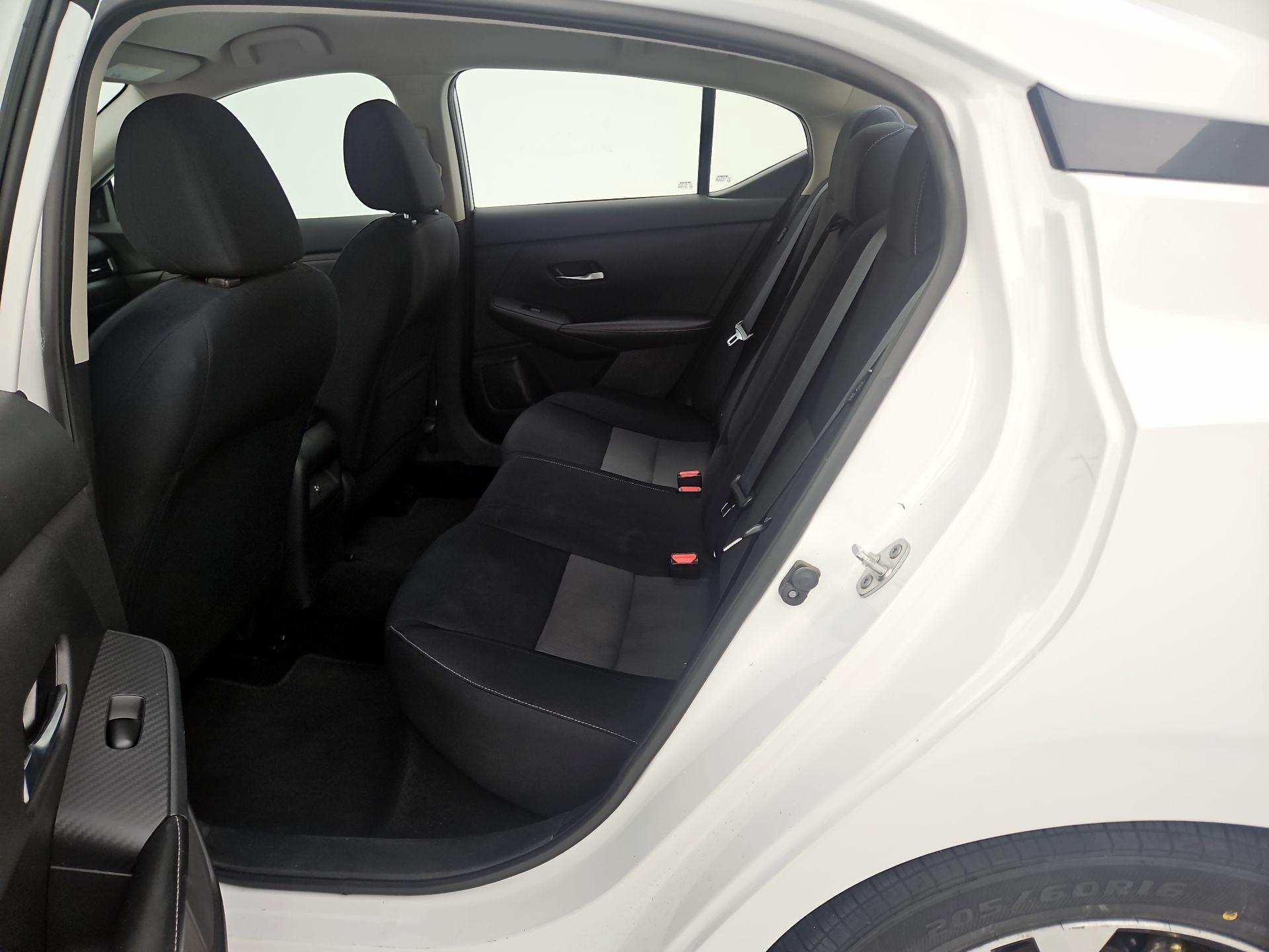 Thumbnail: 2021 Nissan Sentra - 19