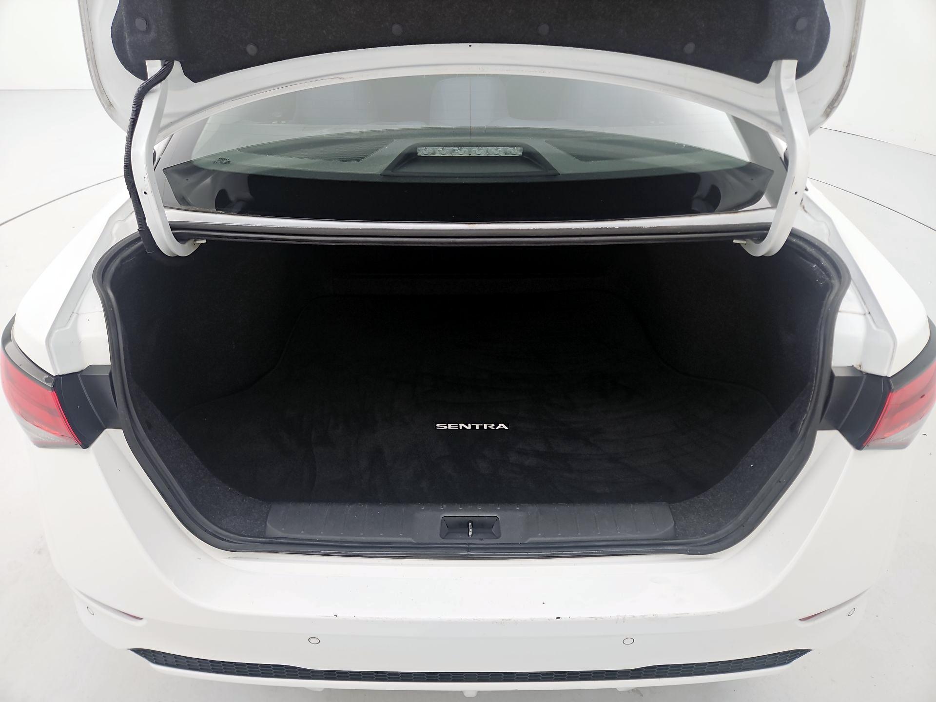 Thumbnail: 2021 Nissan Sentra - 20