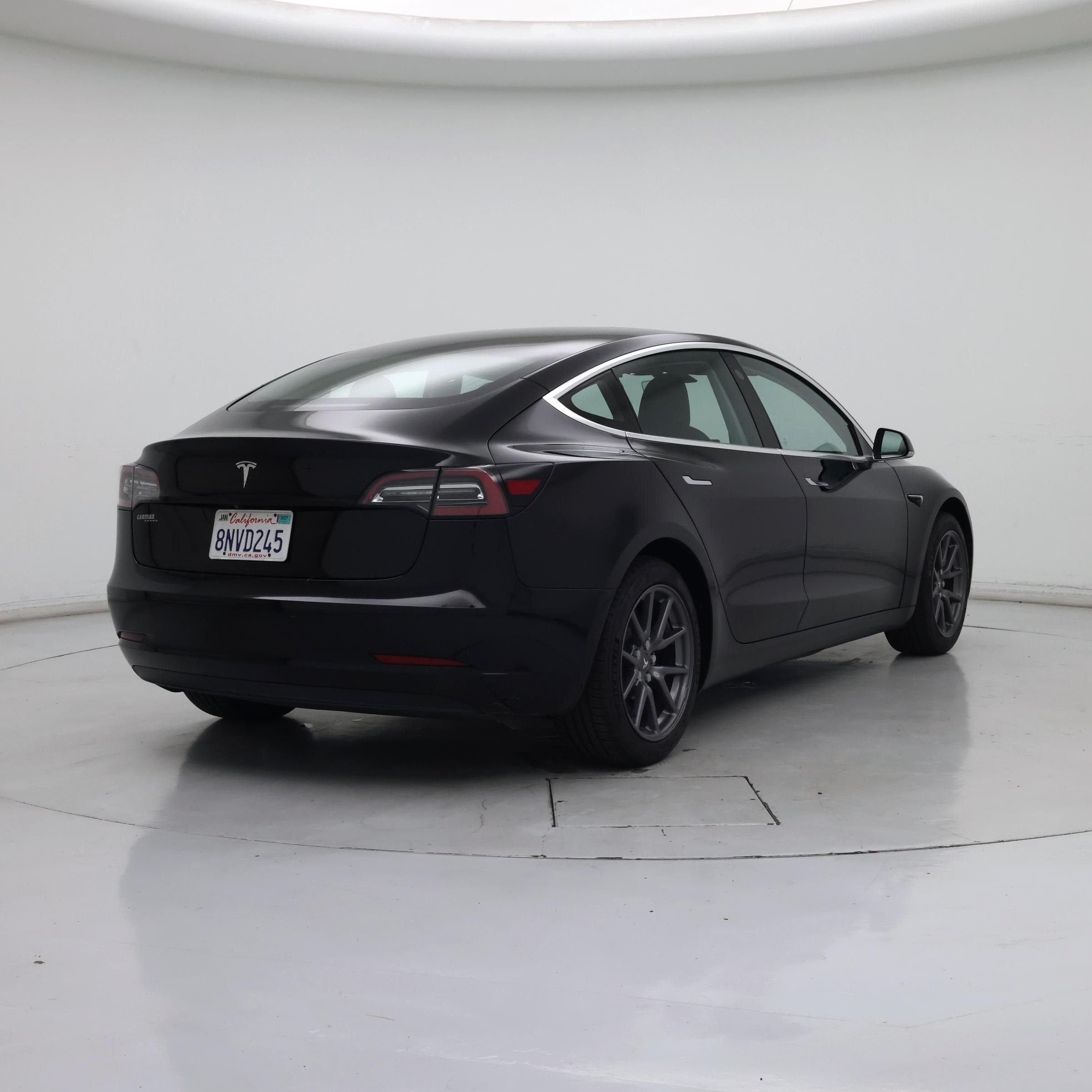 Thumbnail: 2020 Tesla Model 3 - 8