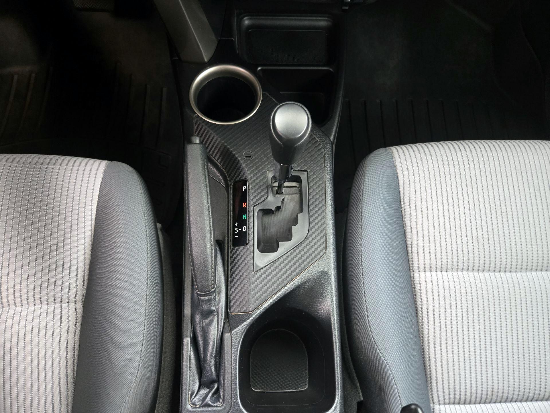 Thumbnail: 2014 Toyota RAV4 - 16