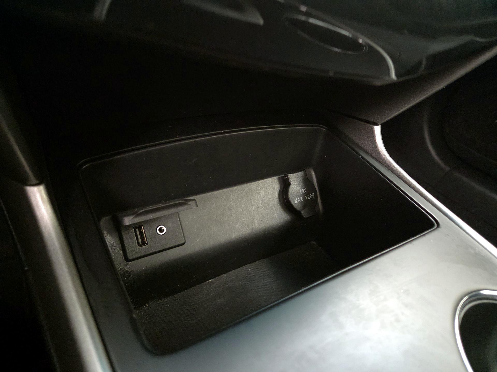 Thumbnail: 2015 Nissan Altima - 19