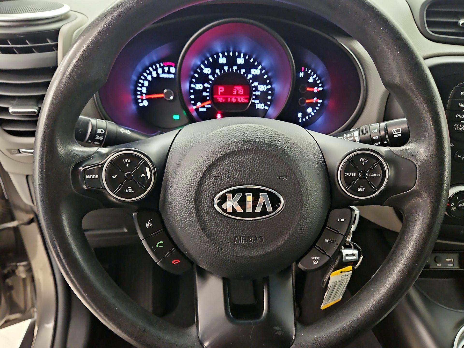 Thumbnail: 2015 Kia Soul - 10