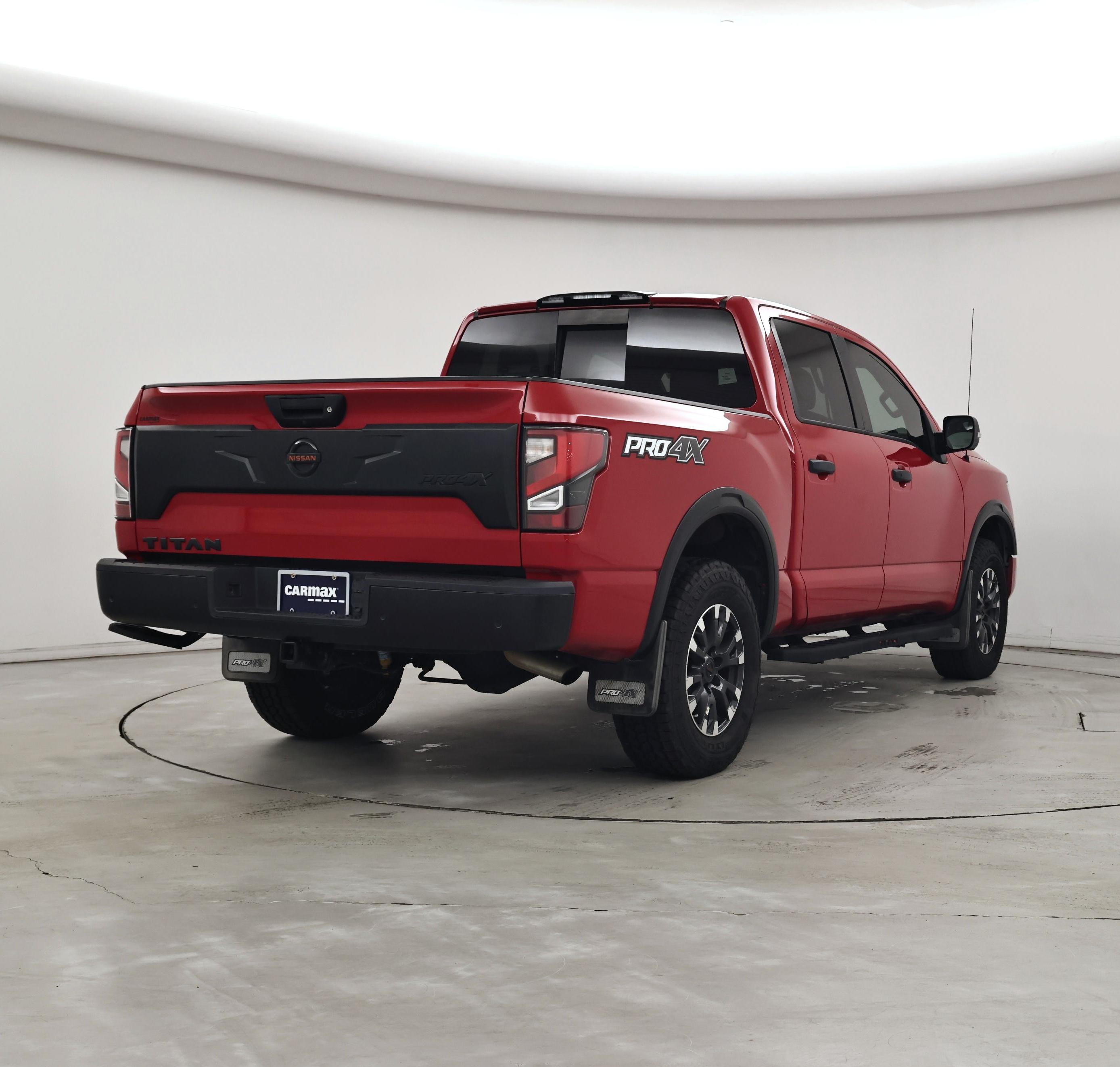 Thumbnail: 2021 Nissan Titan - 8