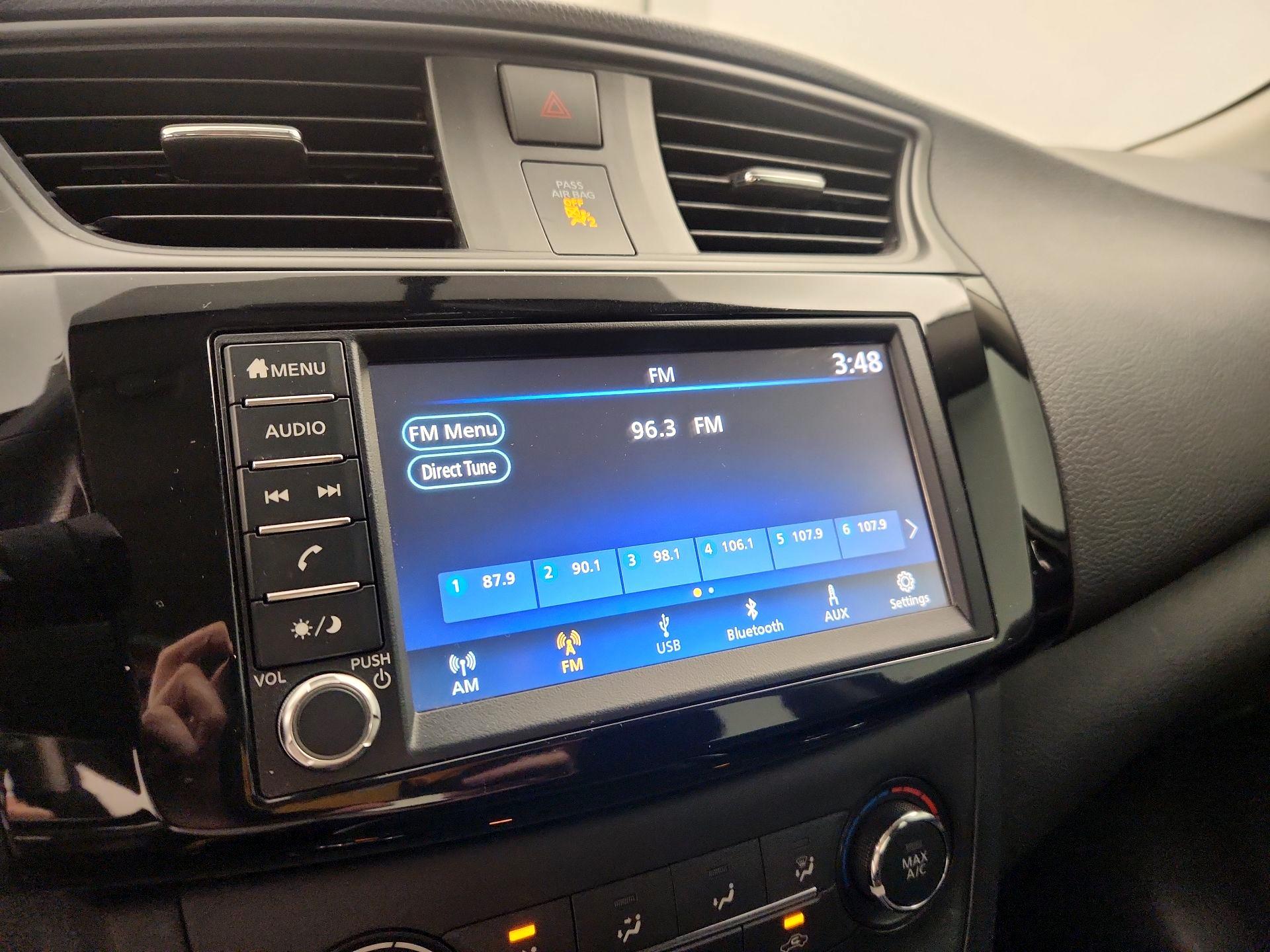 Thumbnail: 2019 Nissan Sentra - 15