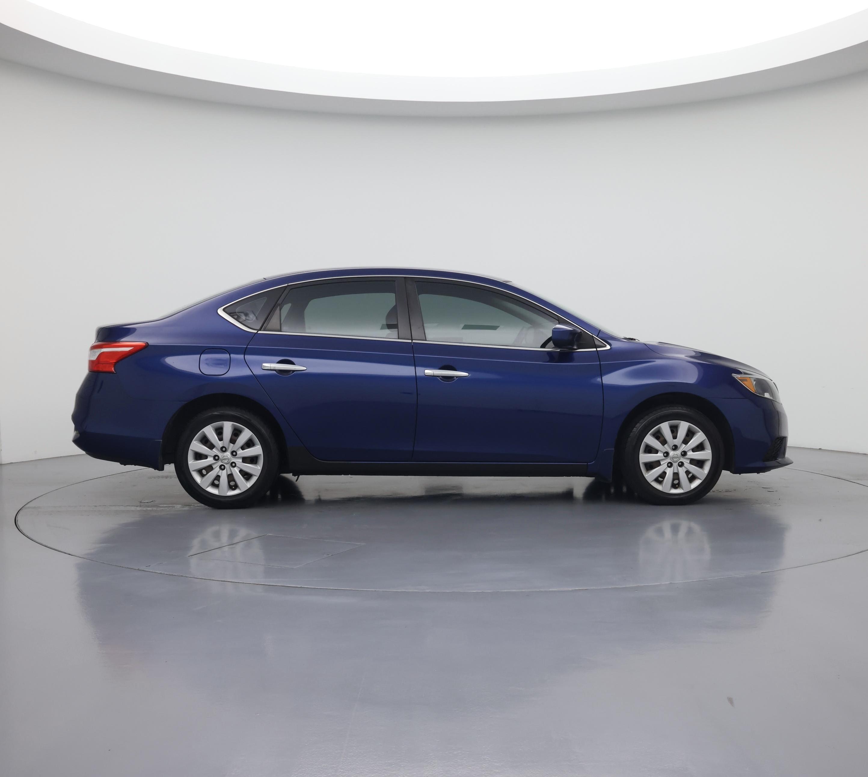 Thumbnail: 2019 Nissan Sentra - 7