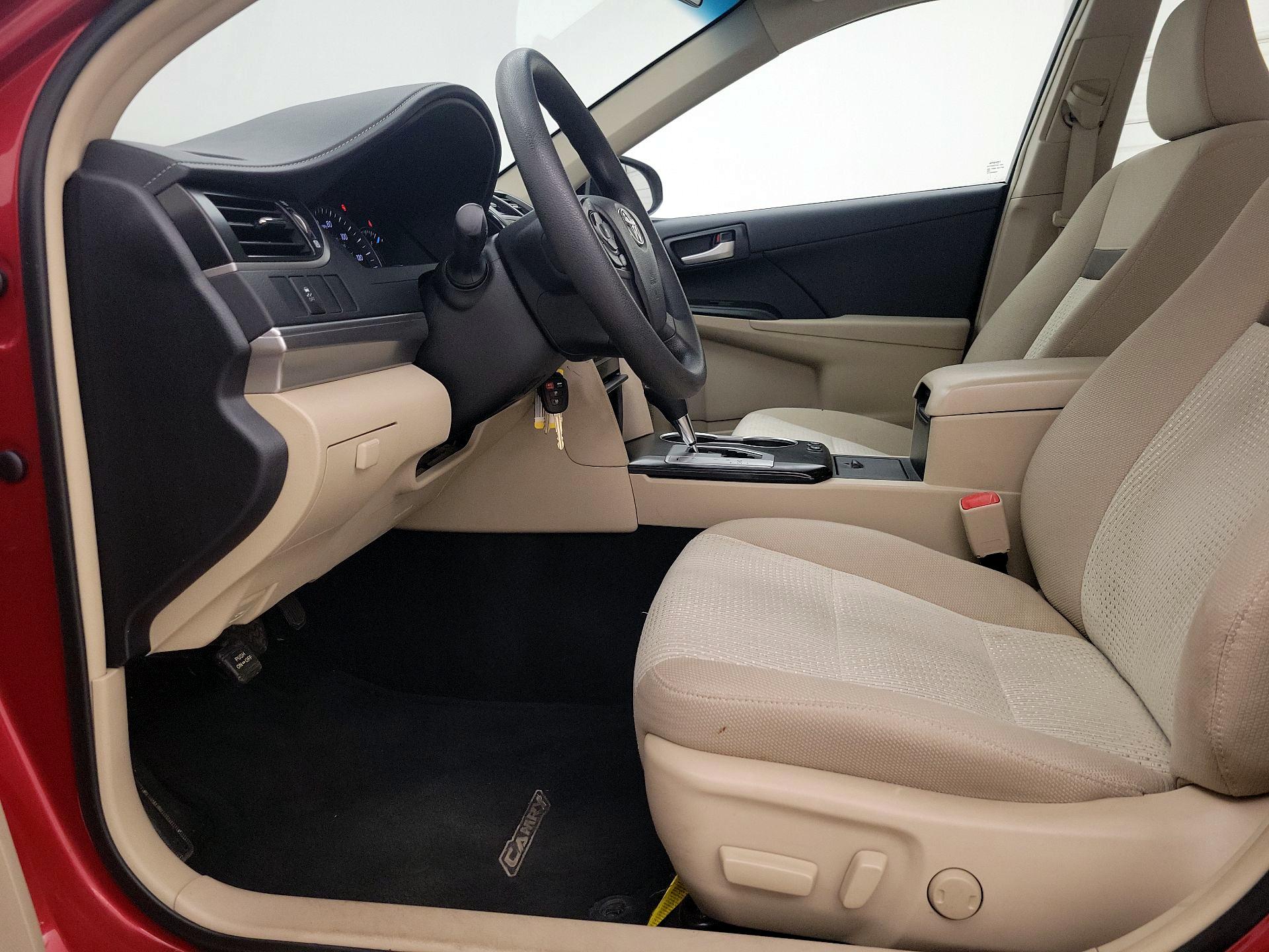 Thumbnail: 2014 Toyota Camry - 11