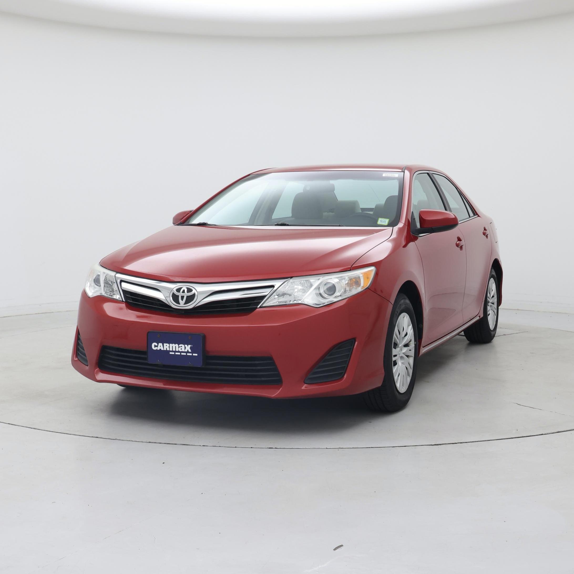 Thumbnail: 2014 Toyota Camry - 4