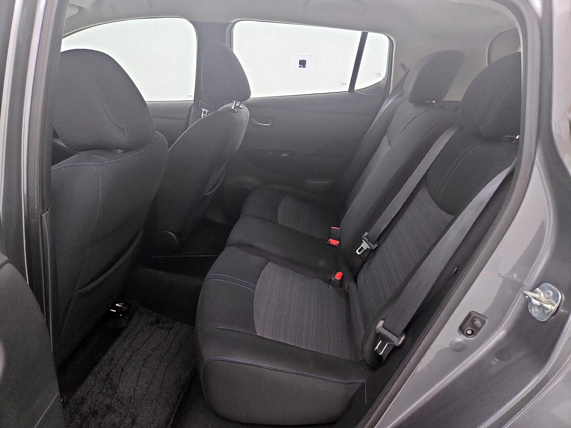 Thumbnail: 2019 Nissan Leaf - 19
