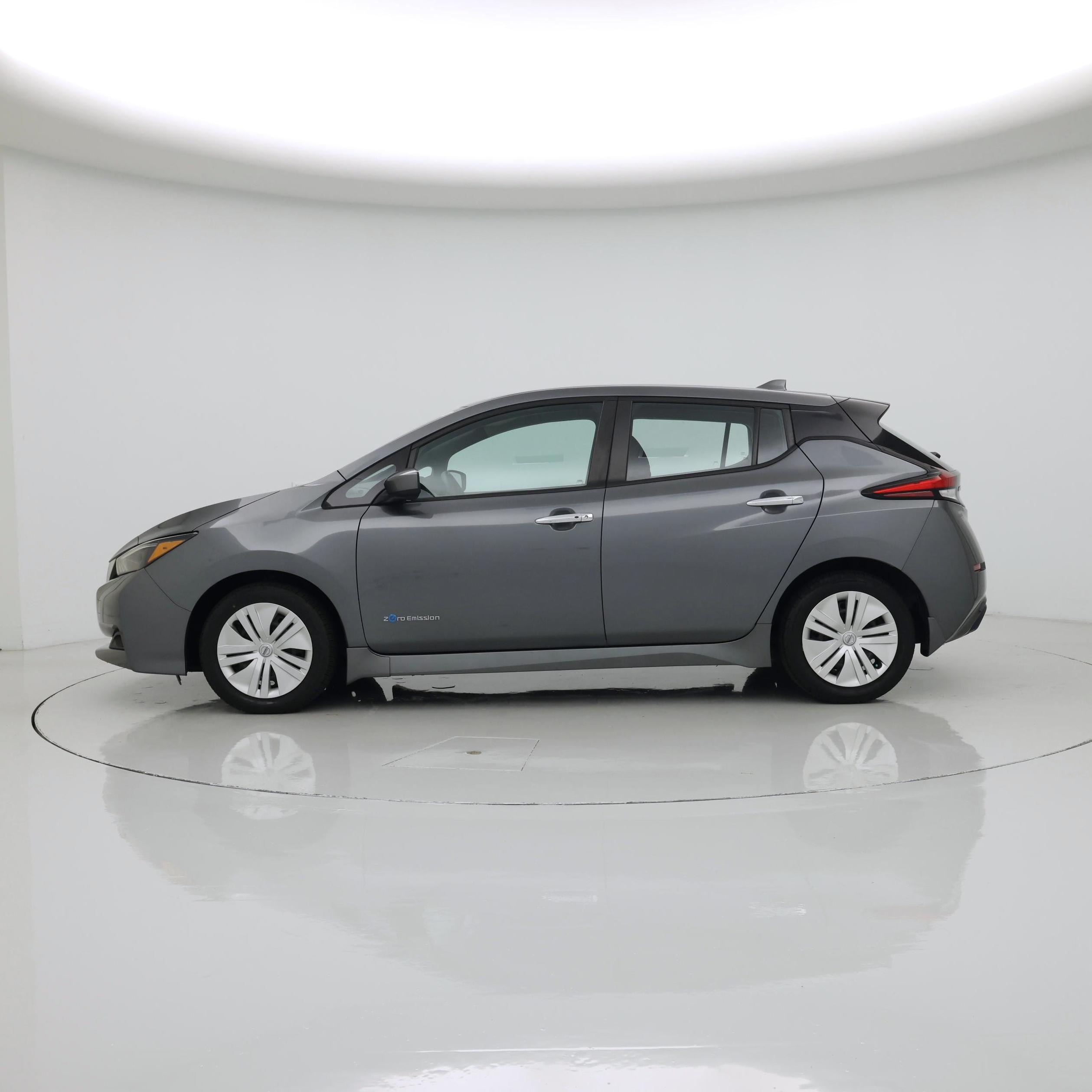 Thumbnail: 2019 Nissan Leaf - 3