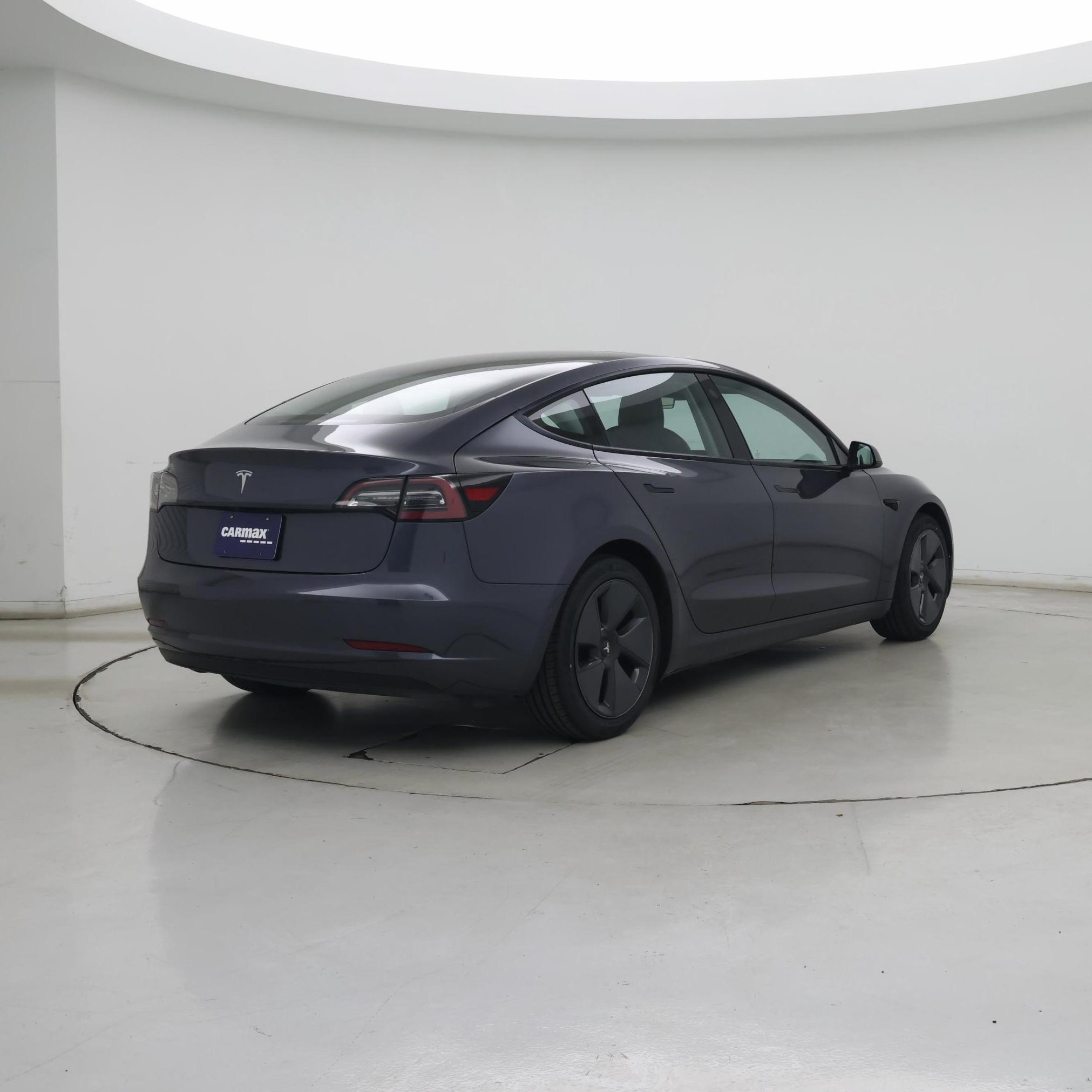 Thumbnail: 2021 Tesla Model 3 - 8