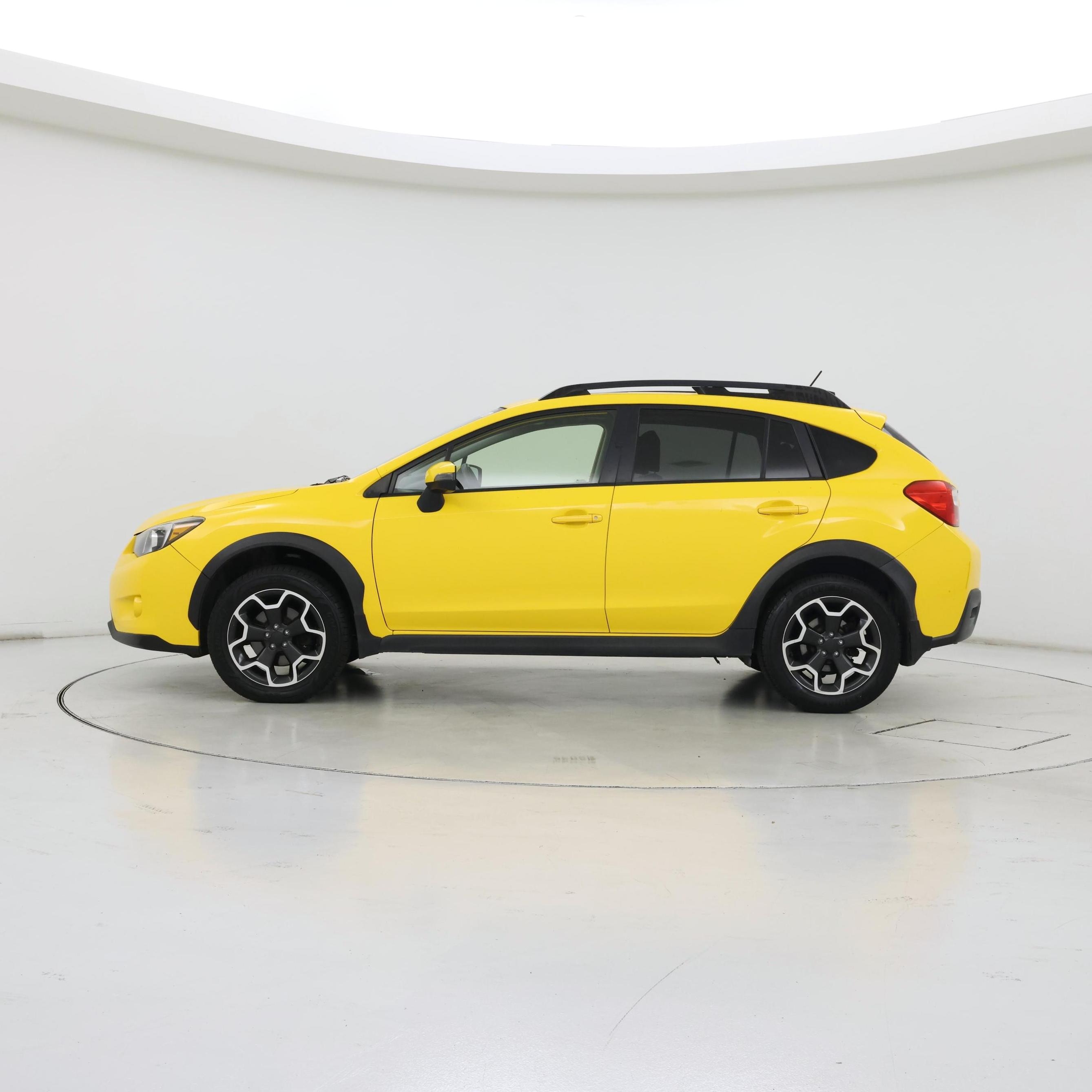Thumbnail: 2015 Subaru XV Crosstrek - 3