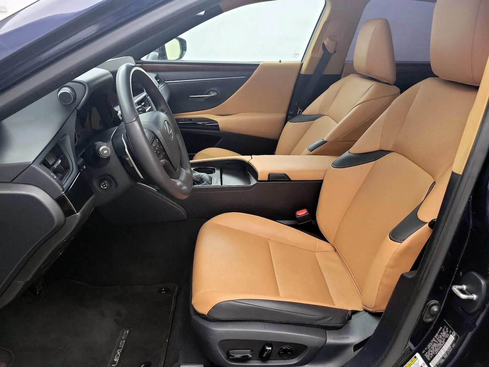 2024 Lexus ES 350 - Photo 12
