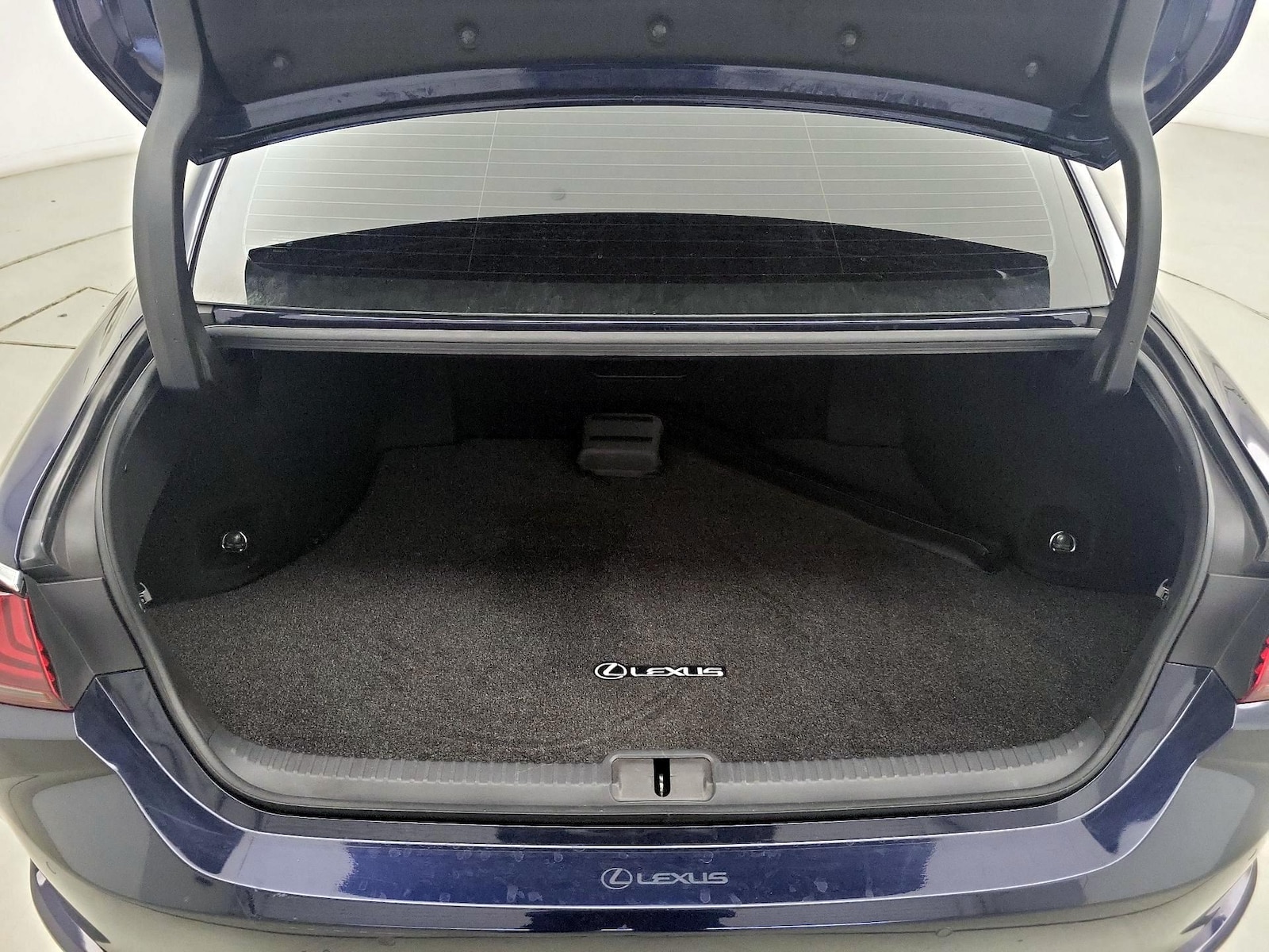 2024 Lexus ES 350 - Photo 22