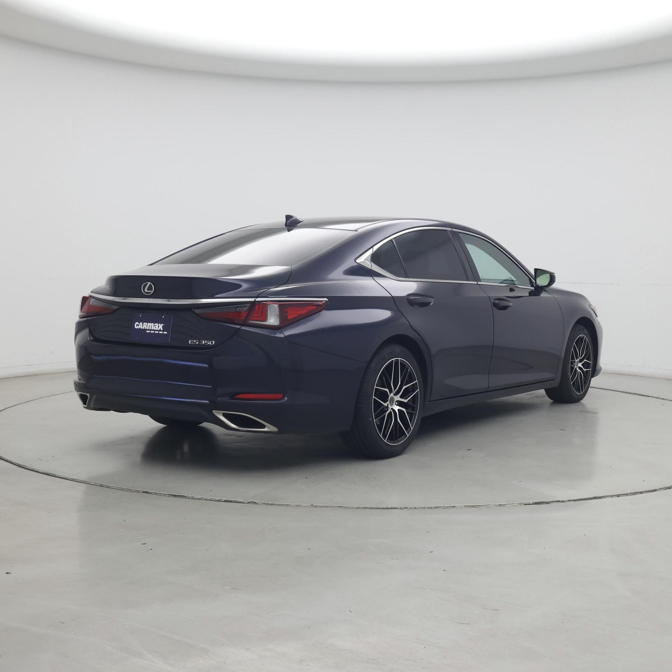 Thumbnail: 2024 Lexus ES - 8