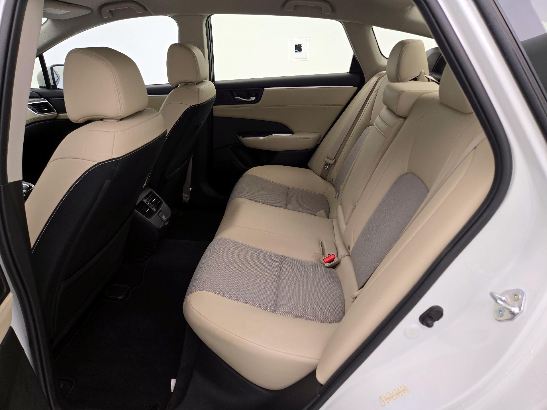 Thumbnail: 2019 Honda Clarity - 19