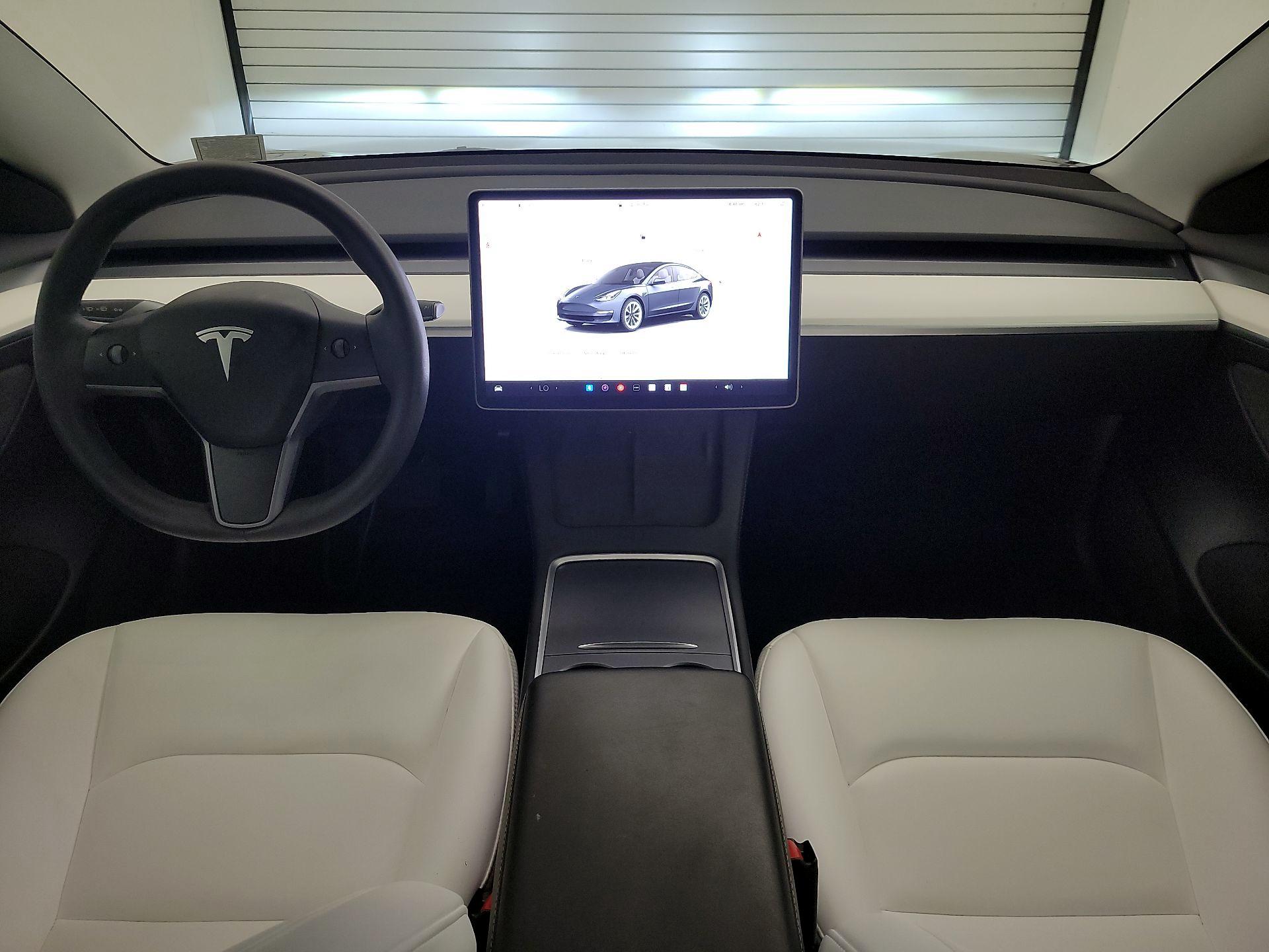 Thumbnail: 2023 Tesla Model 3 - 9