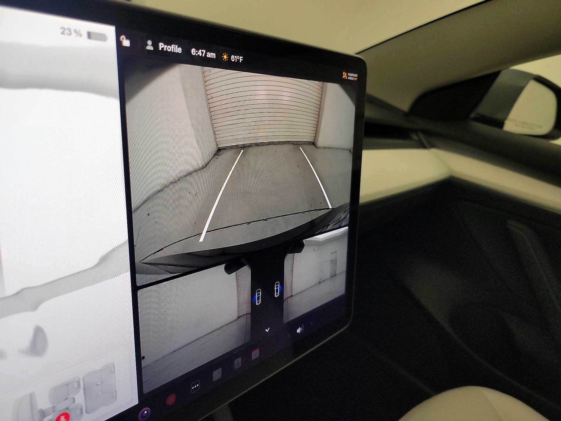 Thumbnail: 2023 Tesla Model 3 - 14