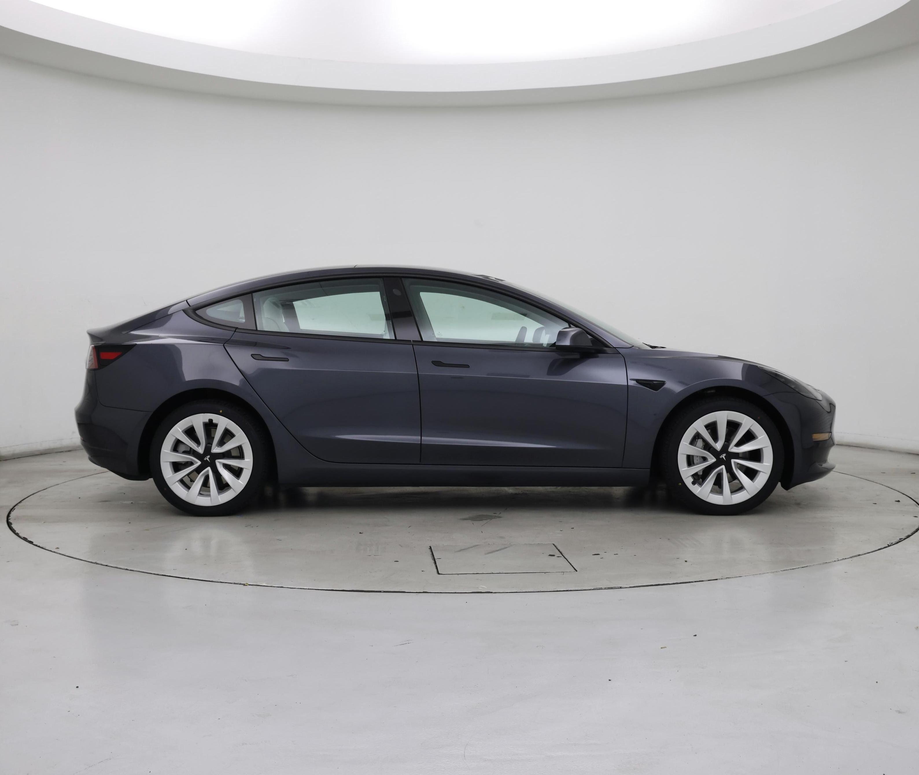 Thumbnail: 2023 Tesla Model 3 - 7