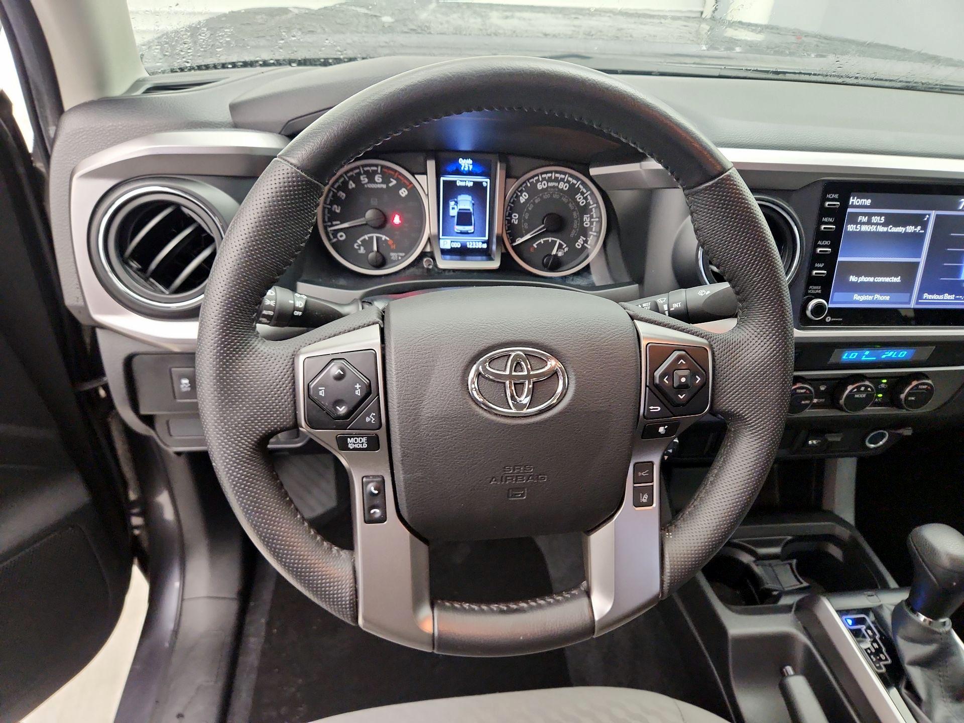 Thumbnail: 2022 Toyota Tacoma - 10