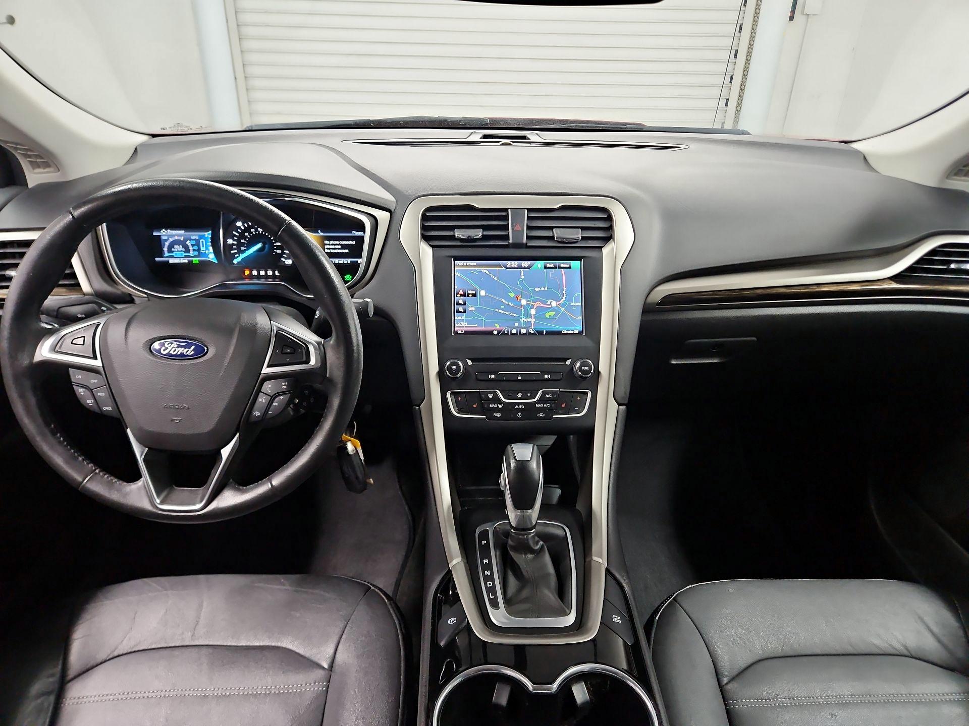 Thumbnail: 2016 Ford Fusion - 9