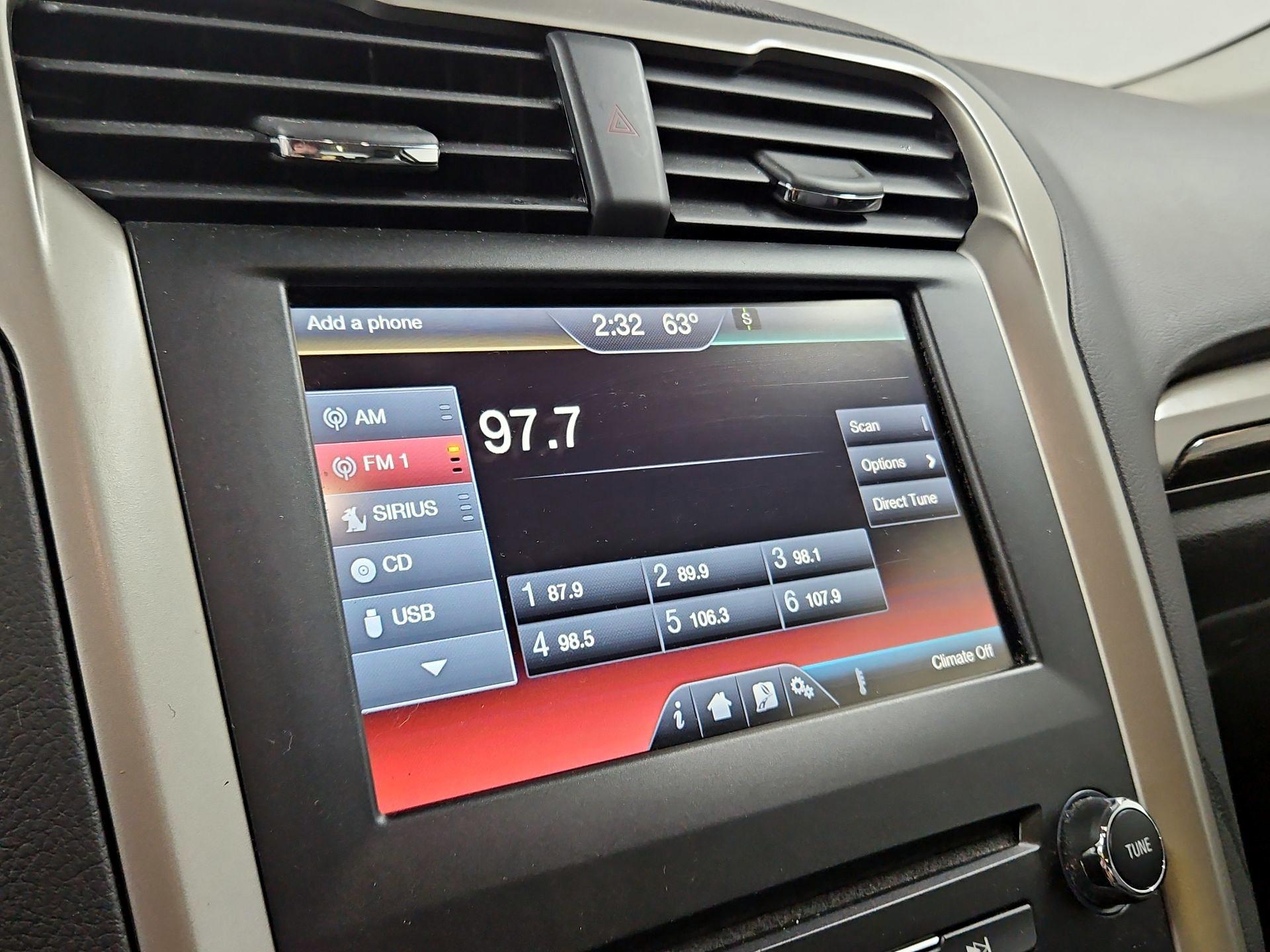 Thumbnail: 2016 Ford Fusion - 16